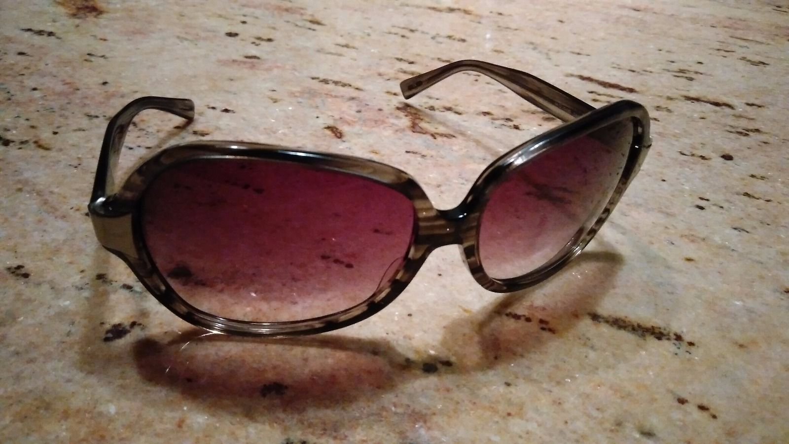 OLIVER PEOPLES LEYLA SG