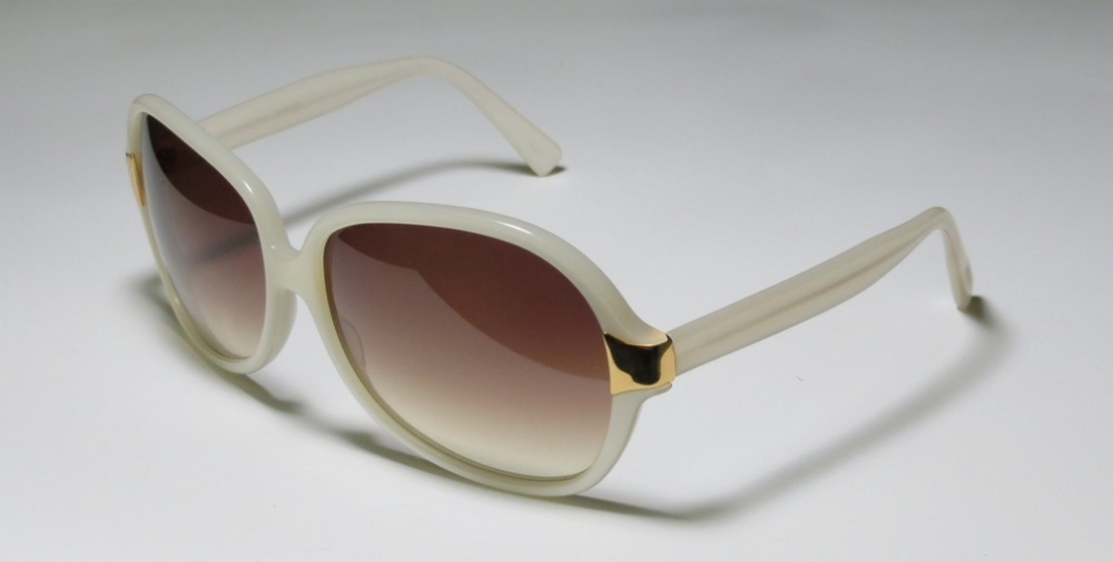 OLIVER PEOPLES LEYLA IS
