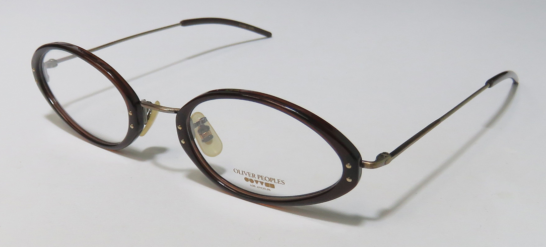 OLIVER PEOPLES OP-623