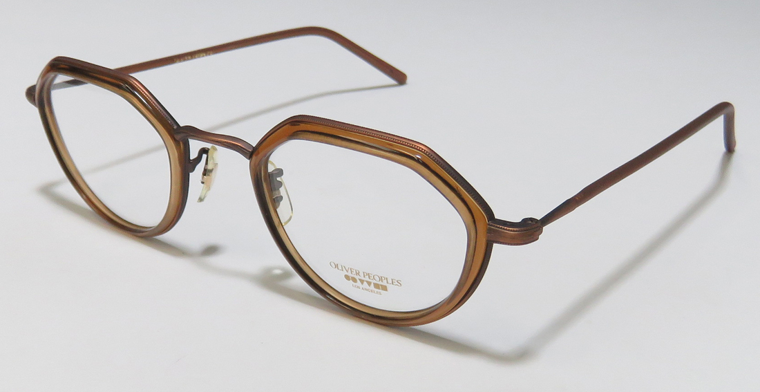 OLIVER PEOPLES OP-89