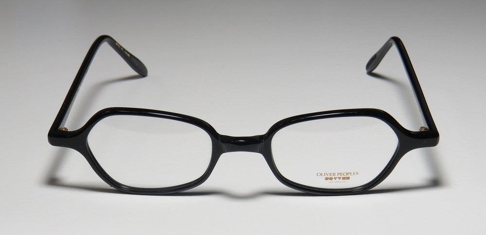 OLIVER PEOPLES 562 BK