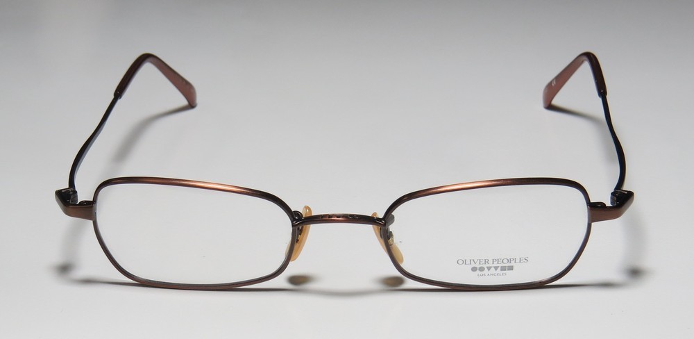 OLIVER PEOPLES 585 MC