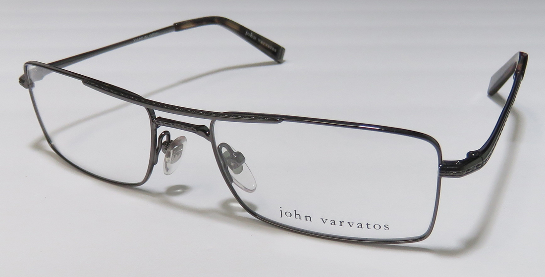 JOHN VARVATOS V138