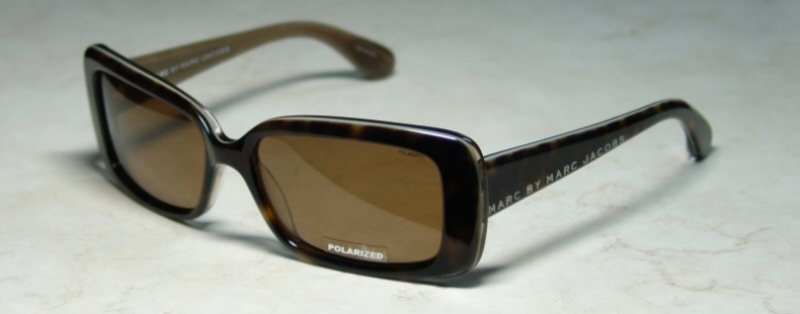 MARC JACOBS 025