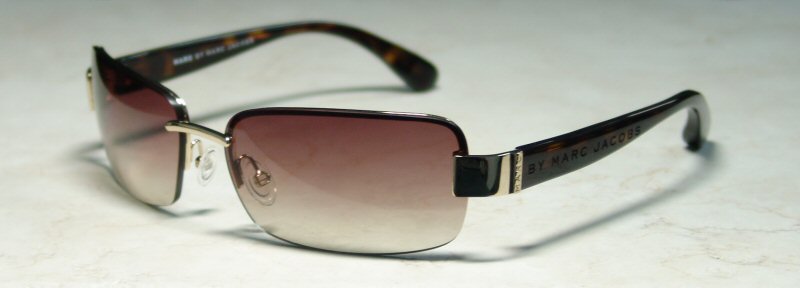 MARC JACOBS 027