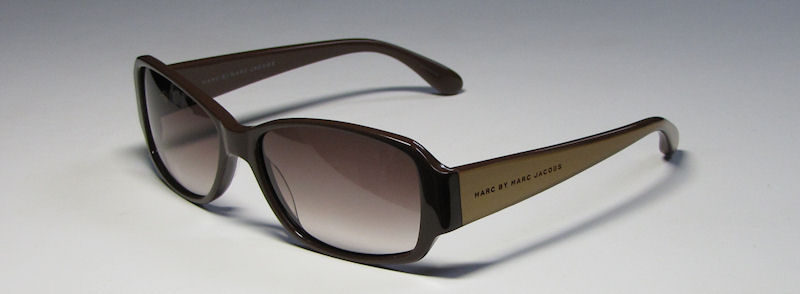 MARC JACOBS 056