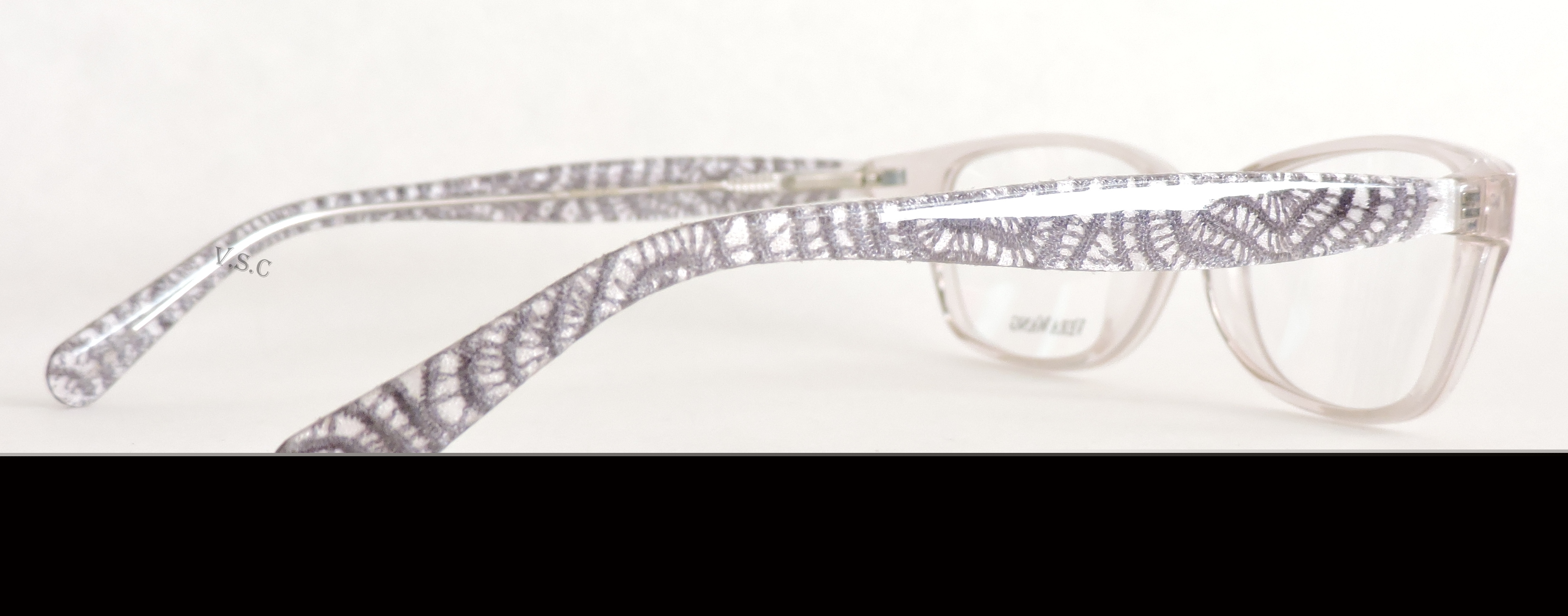 VERA WANG V325 CRYSTAL