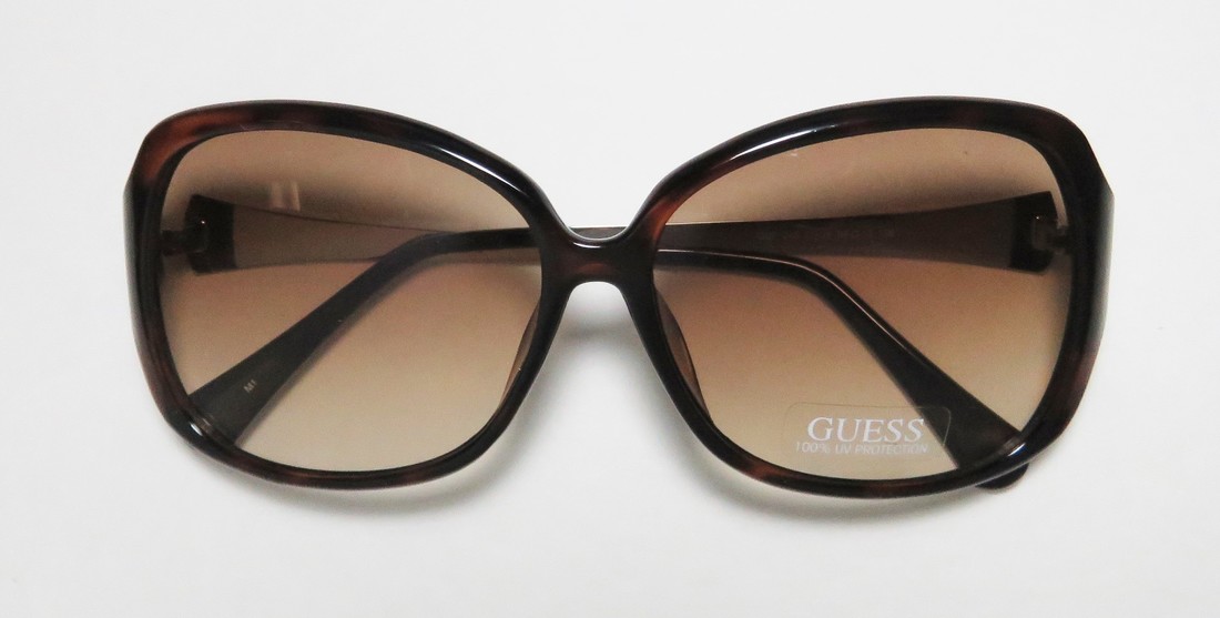 GUESS 245 TO-34