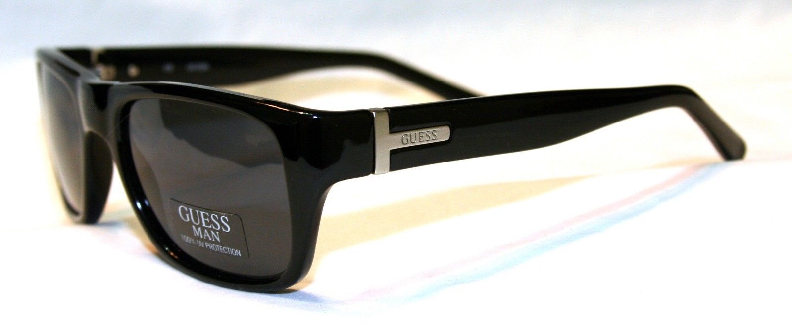  dark gray/shiny black