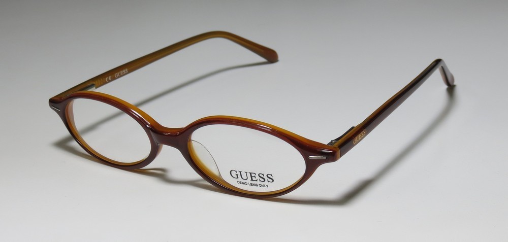GUESS 404A