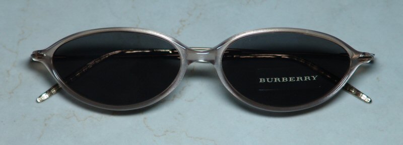 BURBERRY 8365