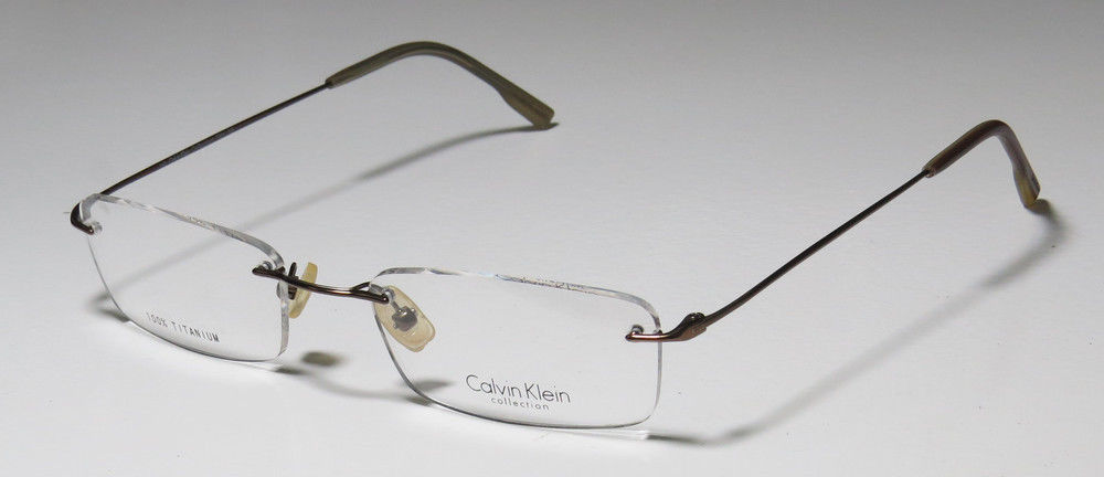 CALVIN KLEIN 7504