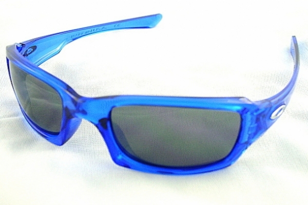  as shown/crystal blue