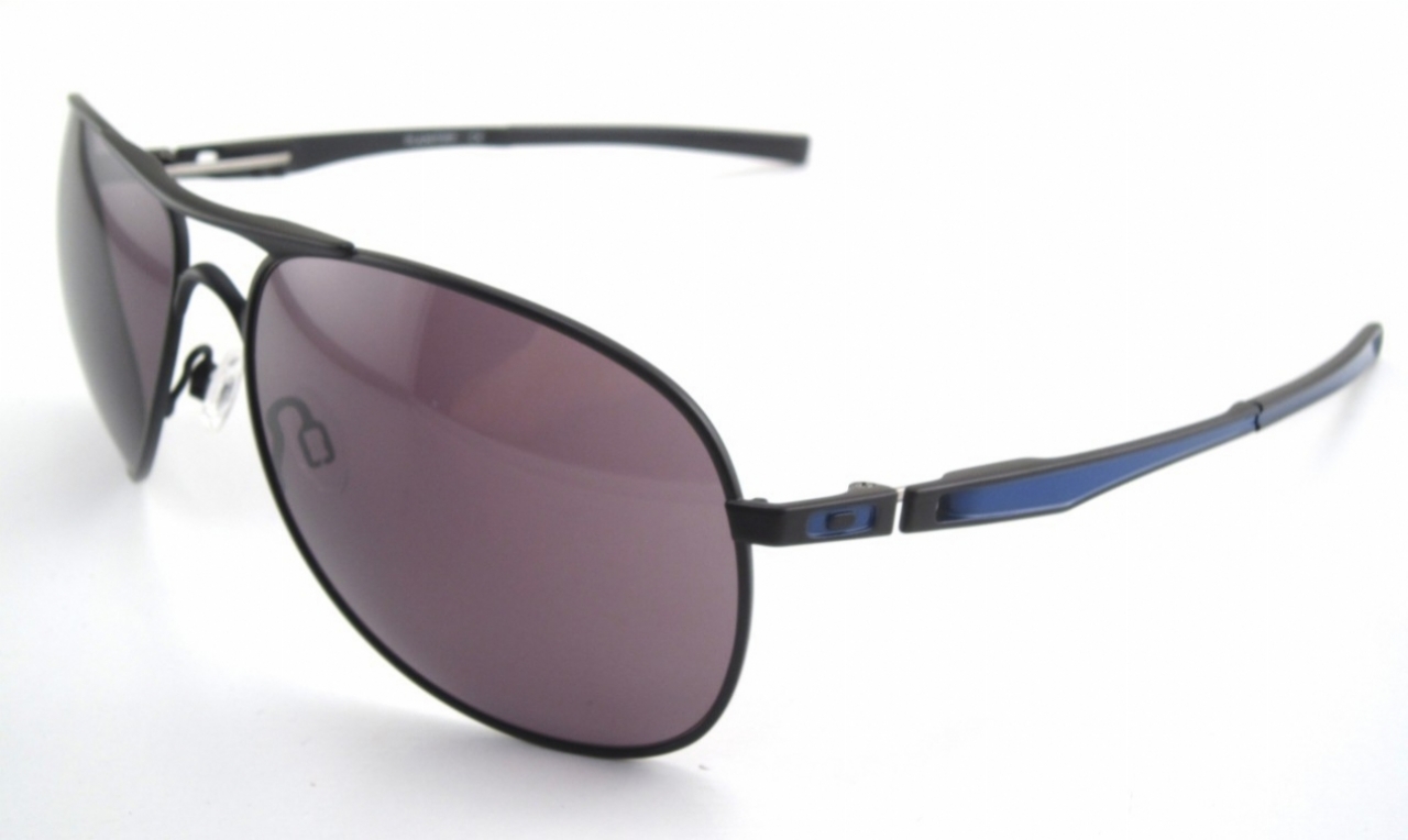 OAKLEY PLAINTIFF 405709