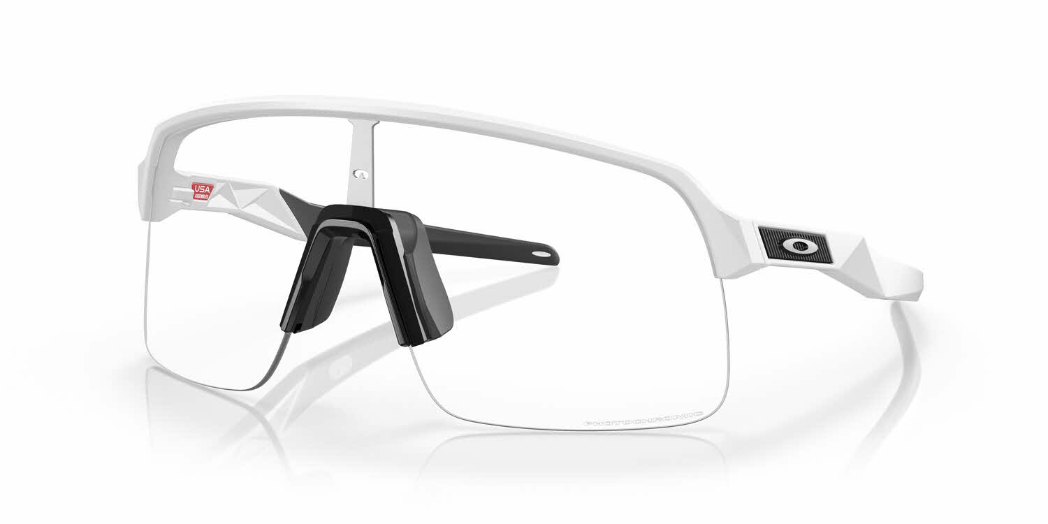  clear to black iridium photochromic lens/matte white
