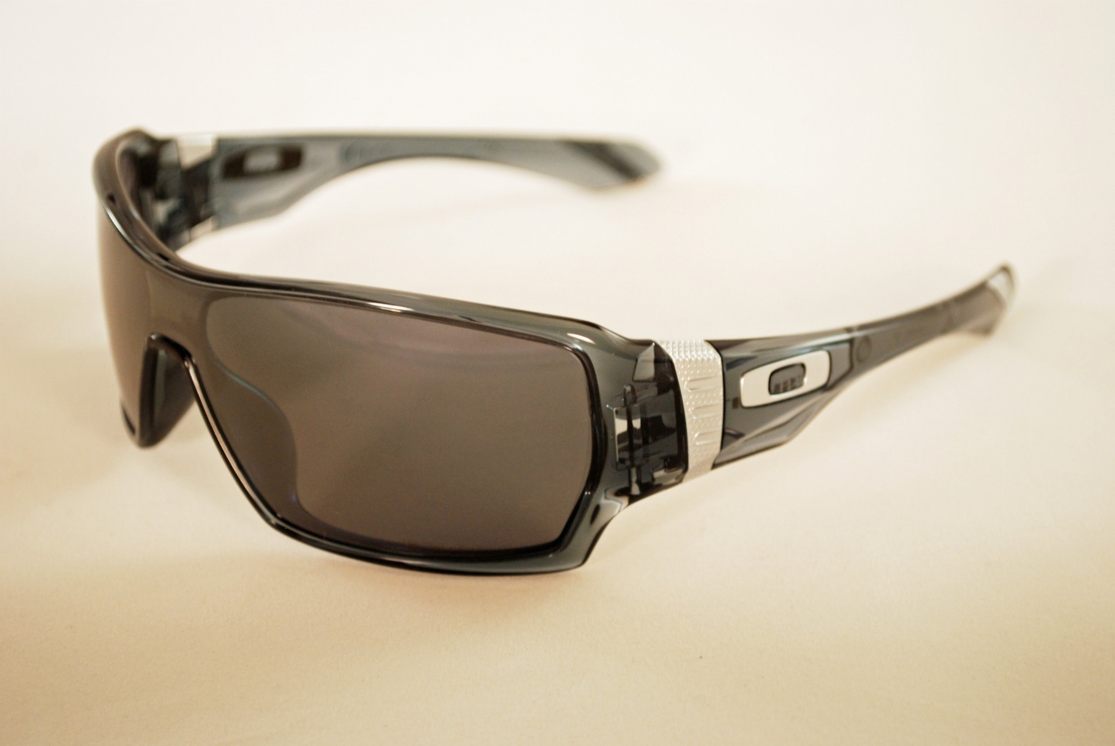  iridium polarized/crystal black