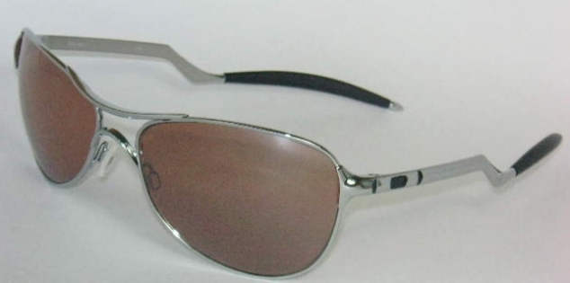 OAKLEY WARDEN