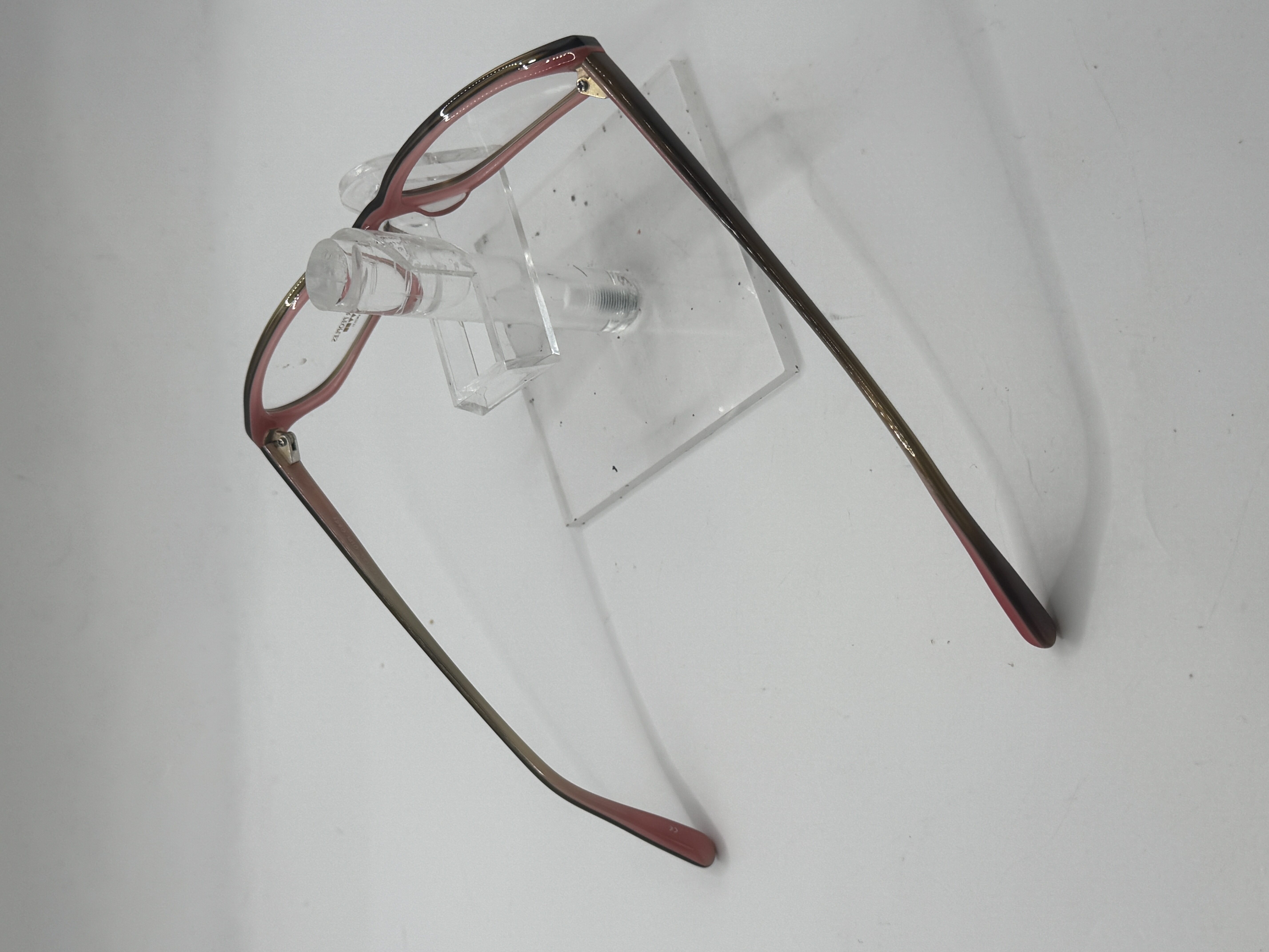 CLEARANCE OLIVER PEOPLES CADY OPTI