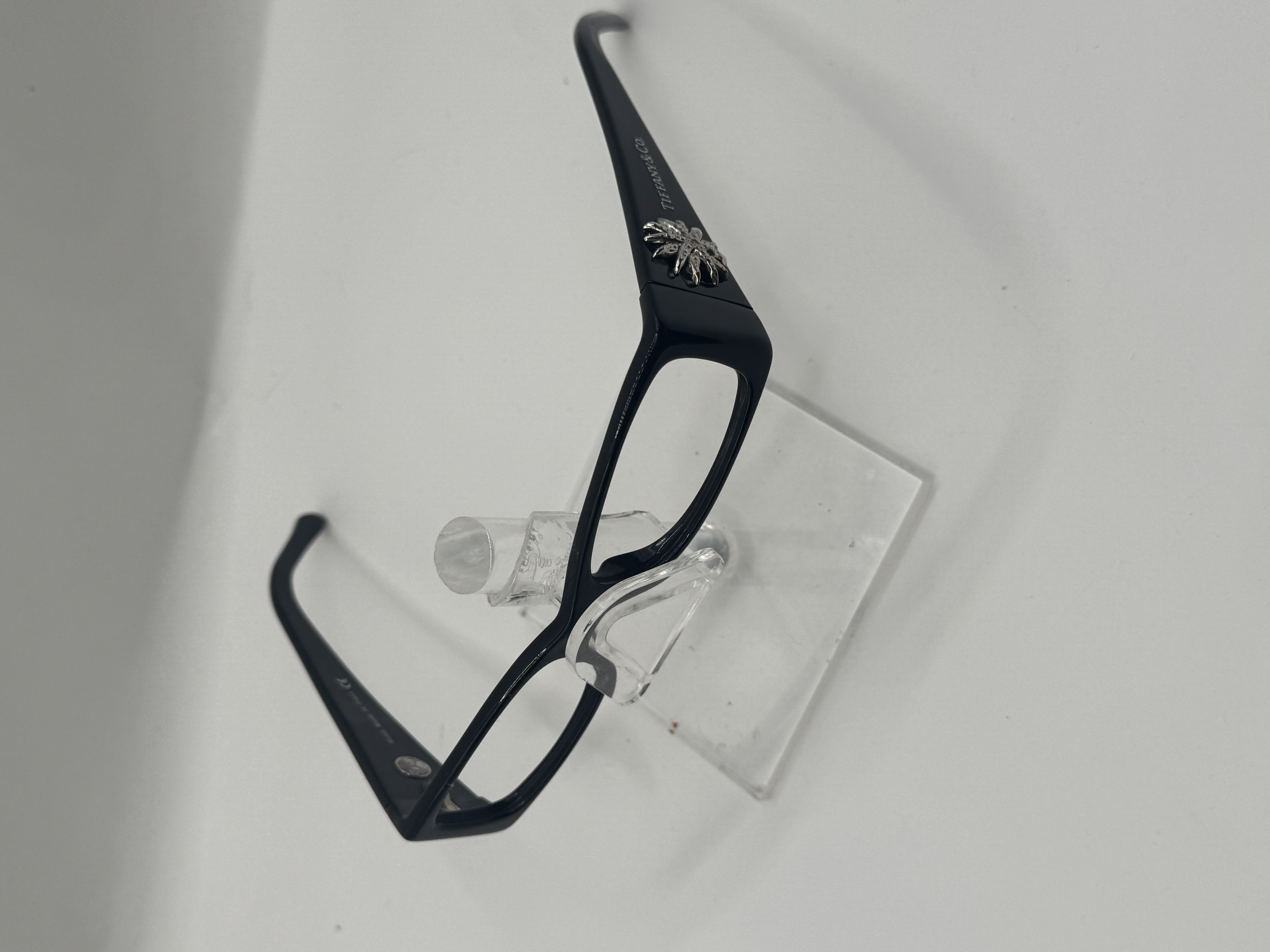 CLEARANCE TIFFANY 2001G 8001