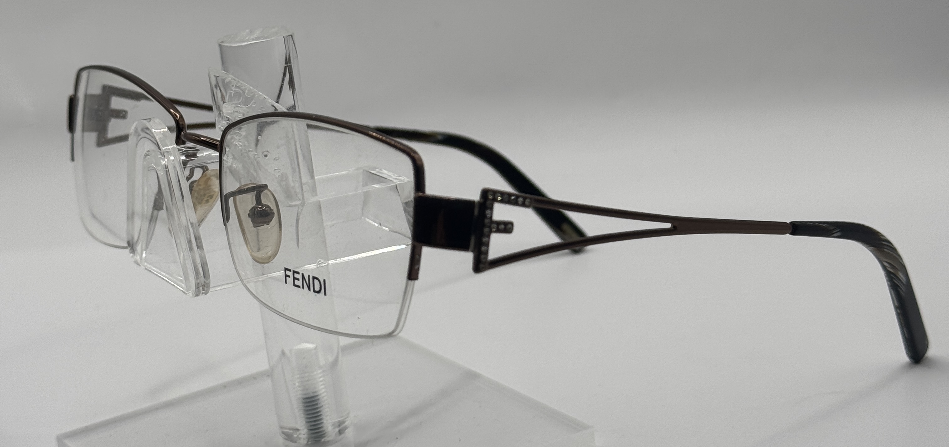 CLEARANCE FENDI 612R