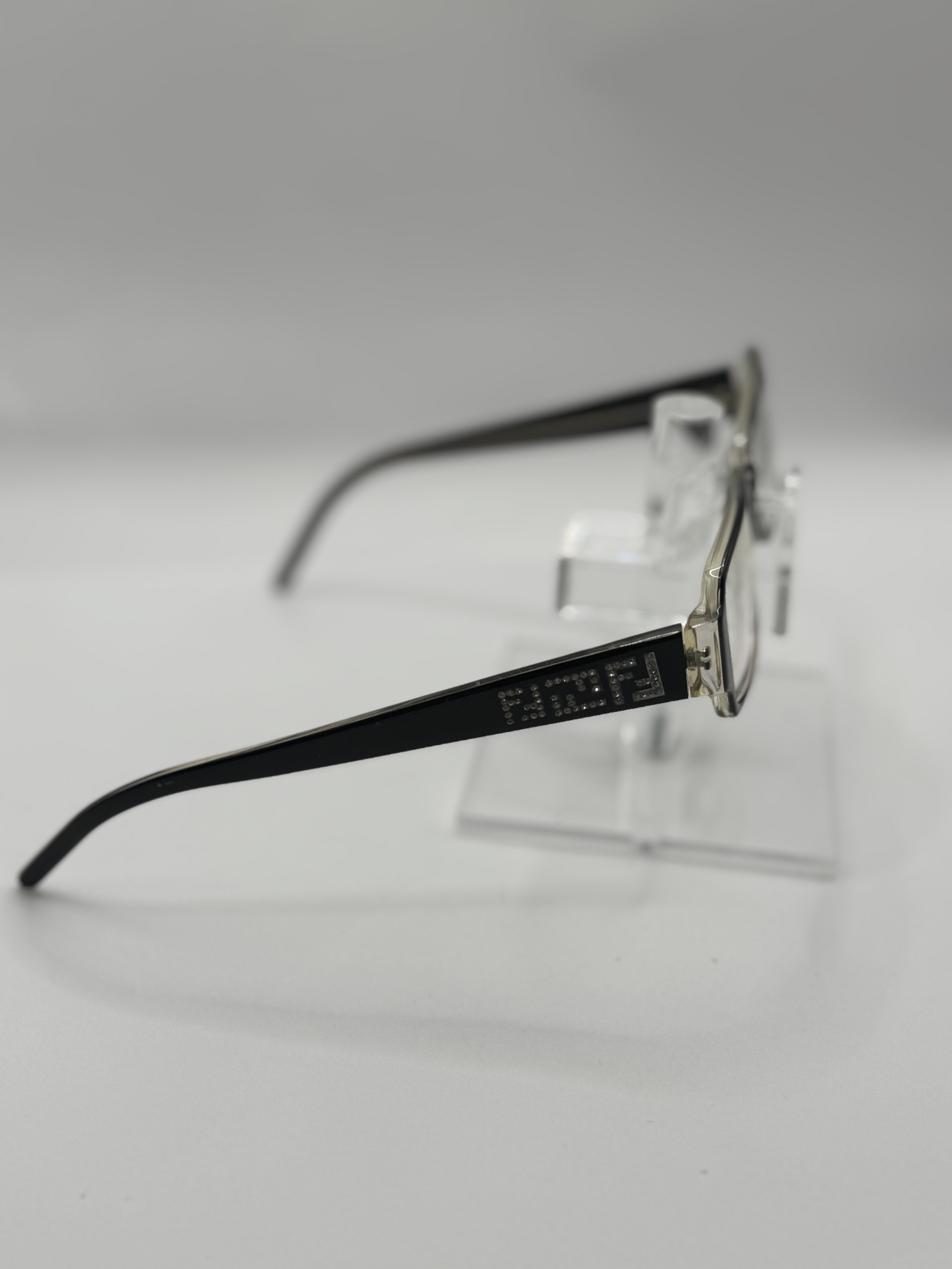 CLEARANCE FENDI 665R 965