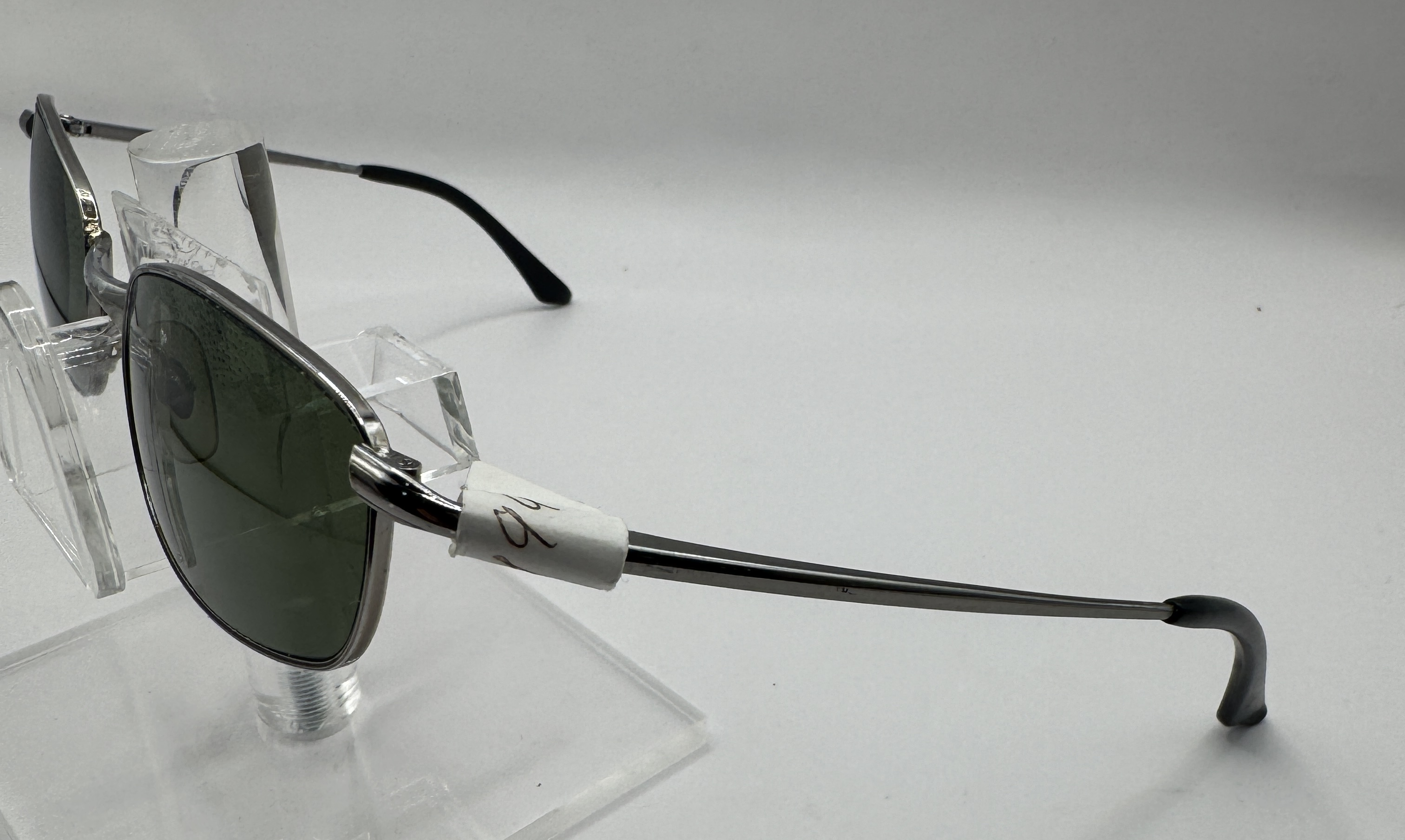 CLEARANCE RAY BAN 3162