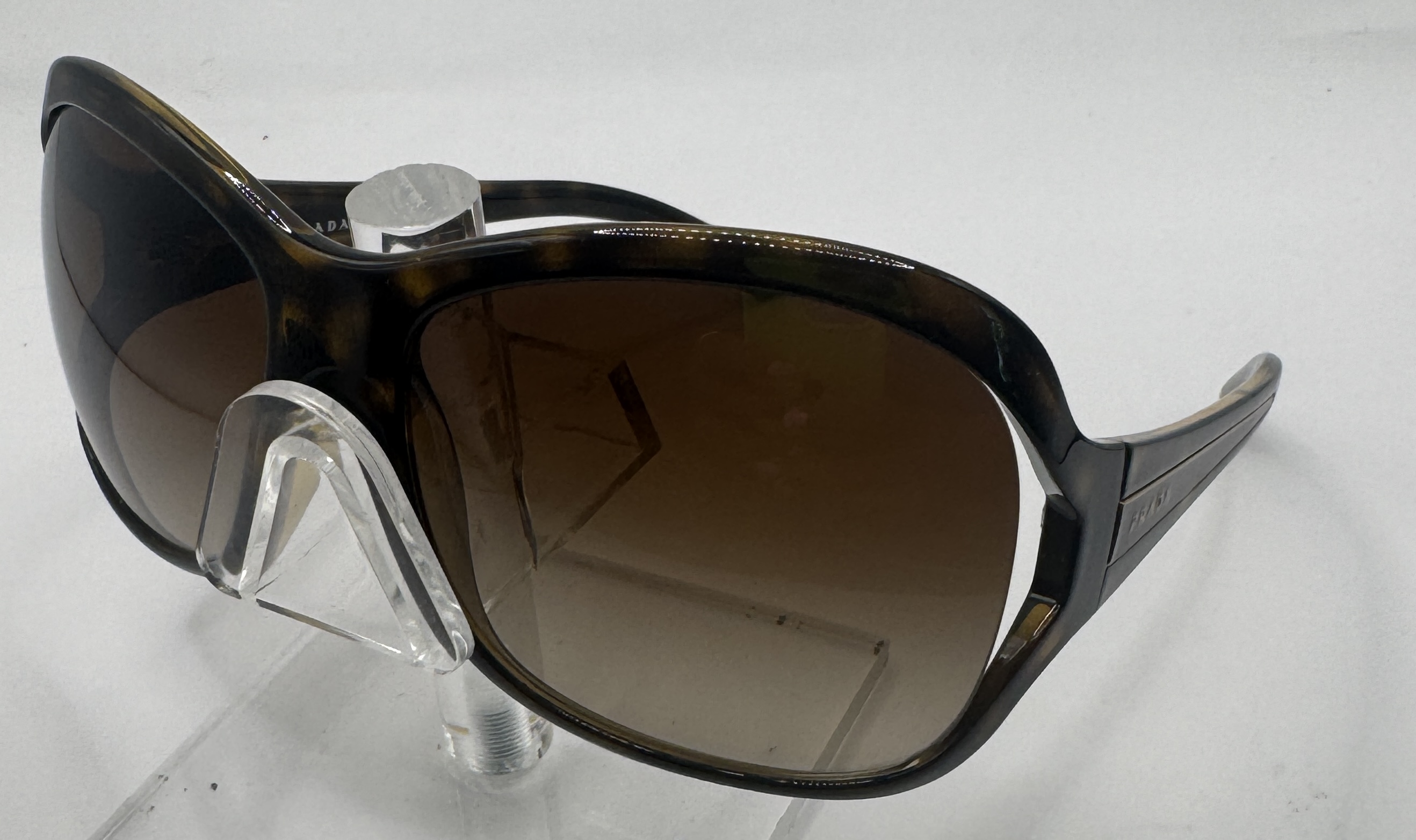 CLEARANCE PRADA SPR05L {DISPLAY MODEL}