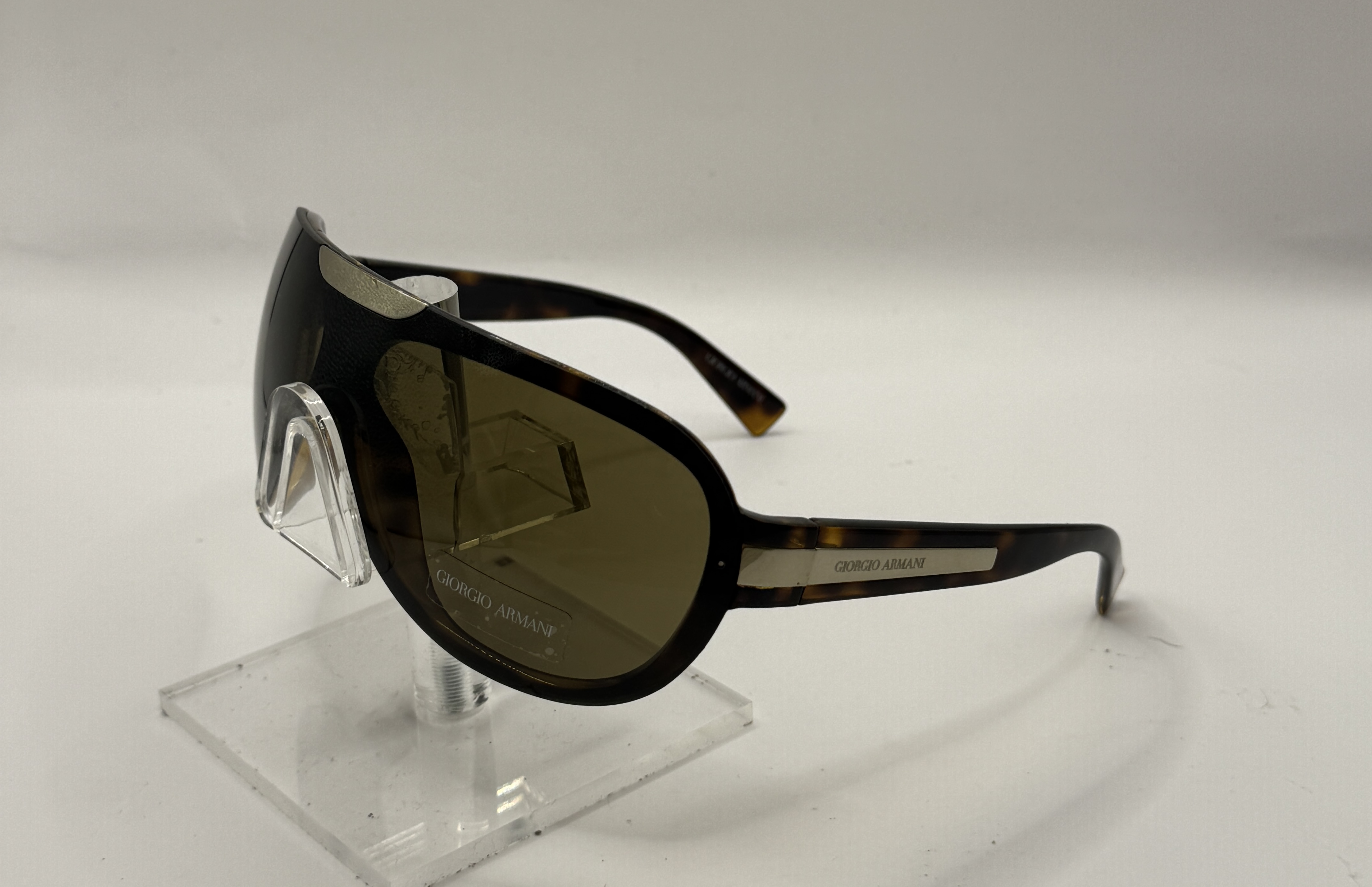 CLEARANCE GIORGIO ARMANI 595