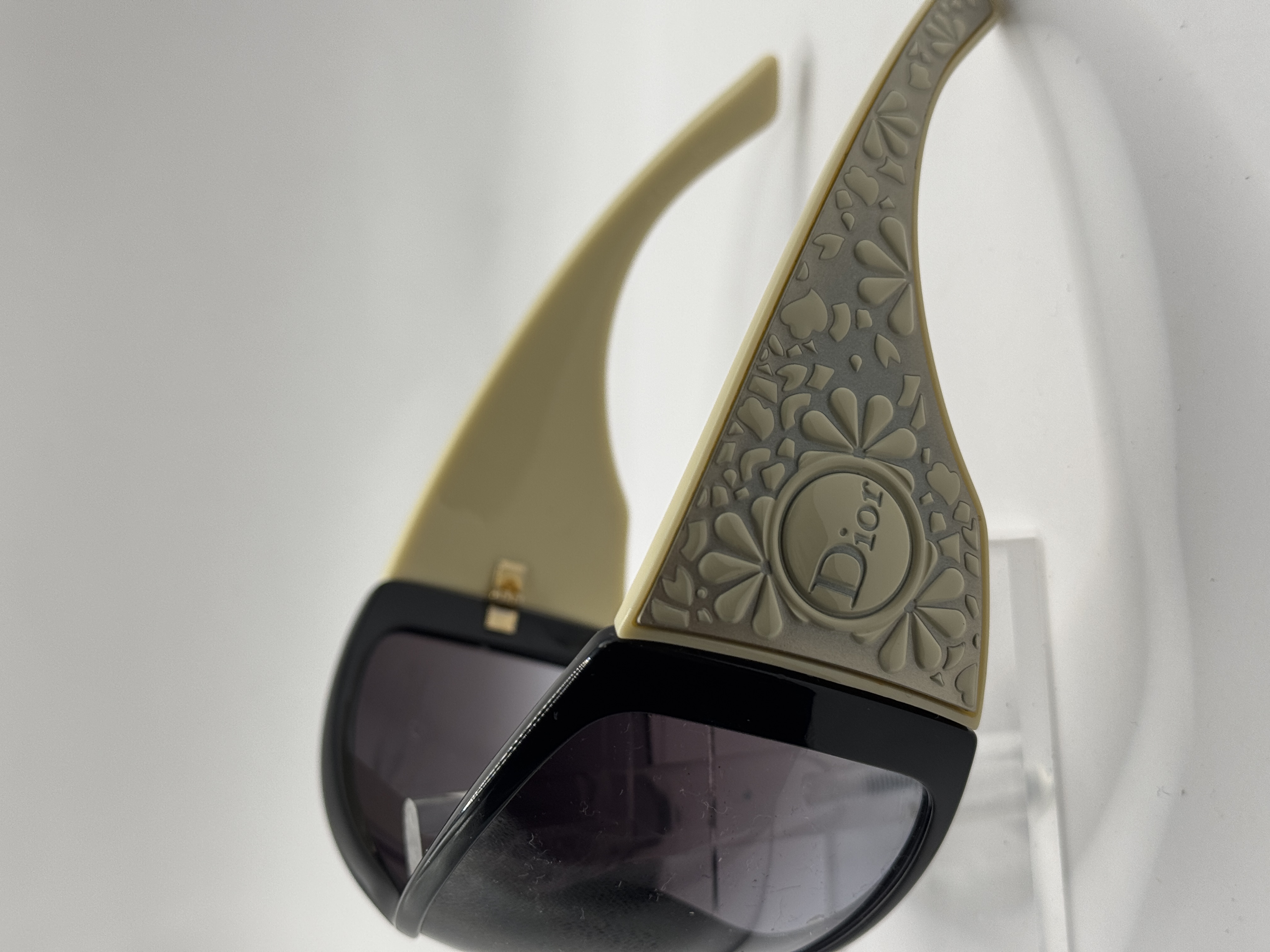 CLEARANCE CHRISTIAN DIOR CHERRYTREE QELV4