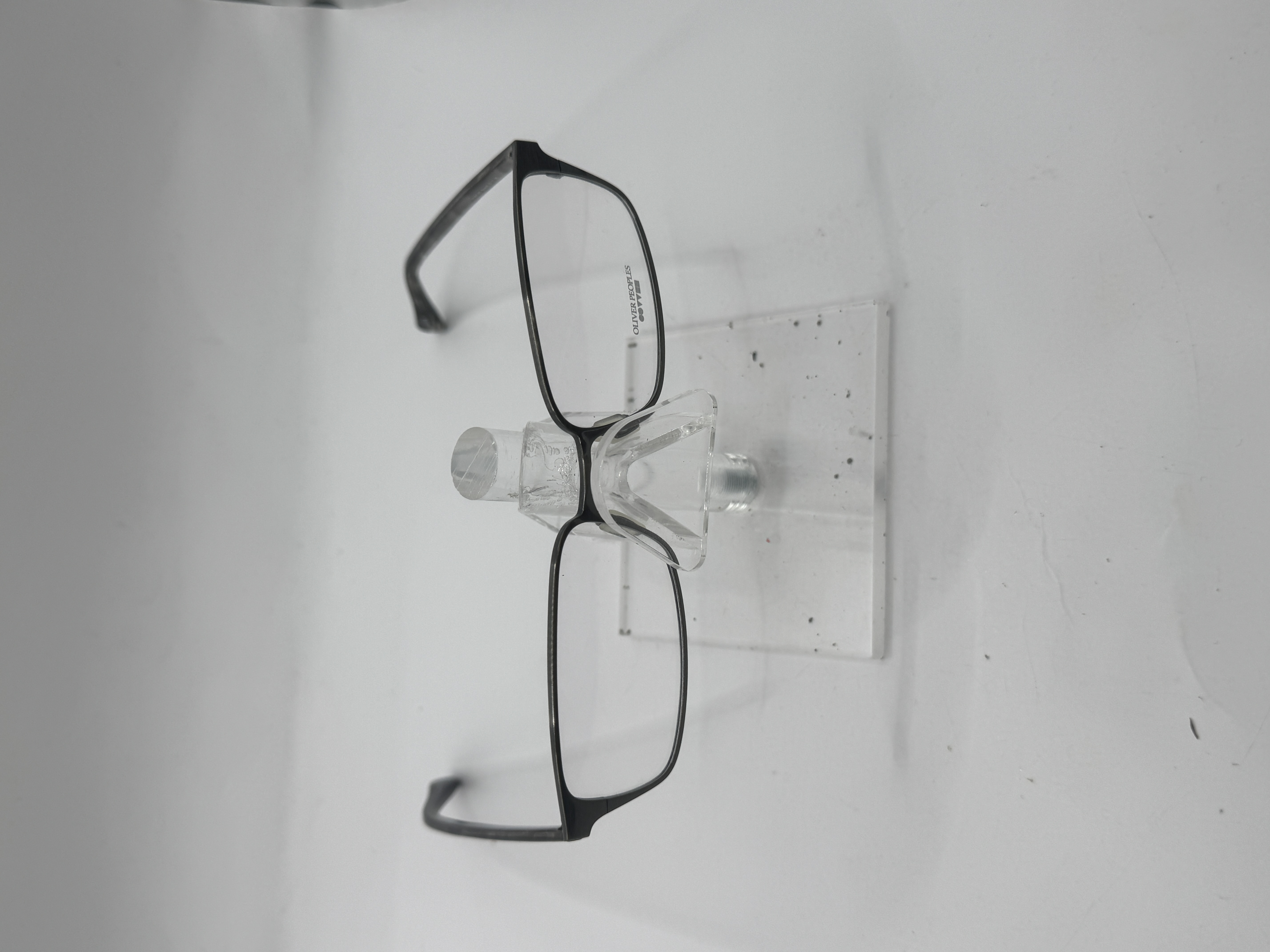 CLEARANCE OLIVER PEOPLES ELLSWORTH PDG