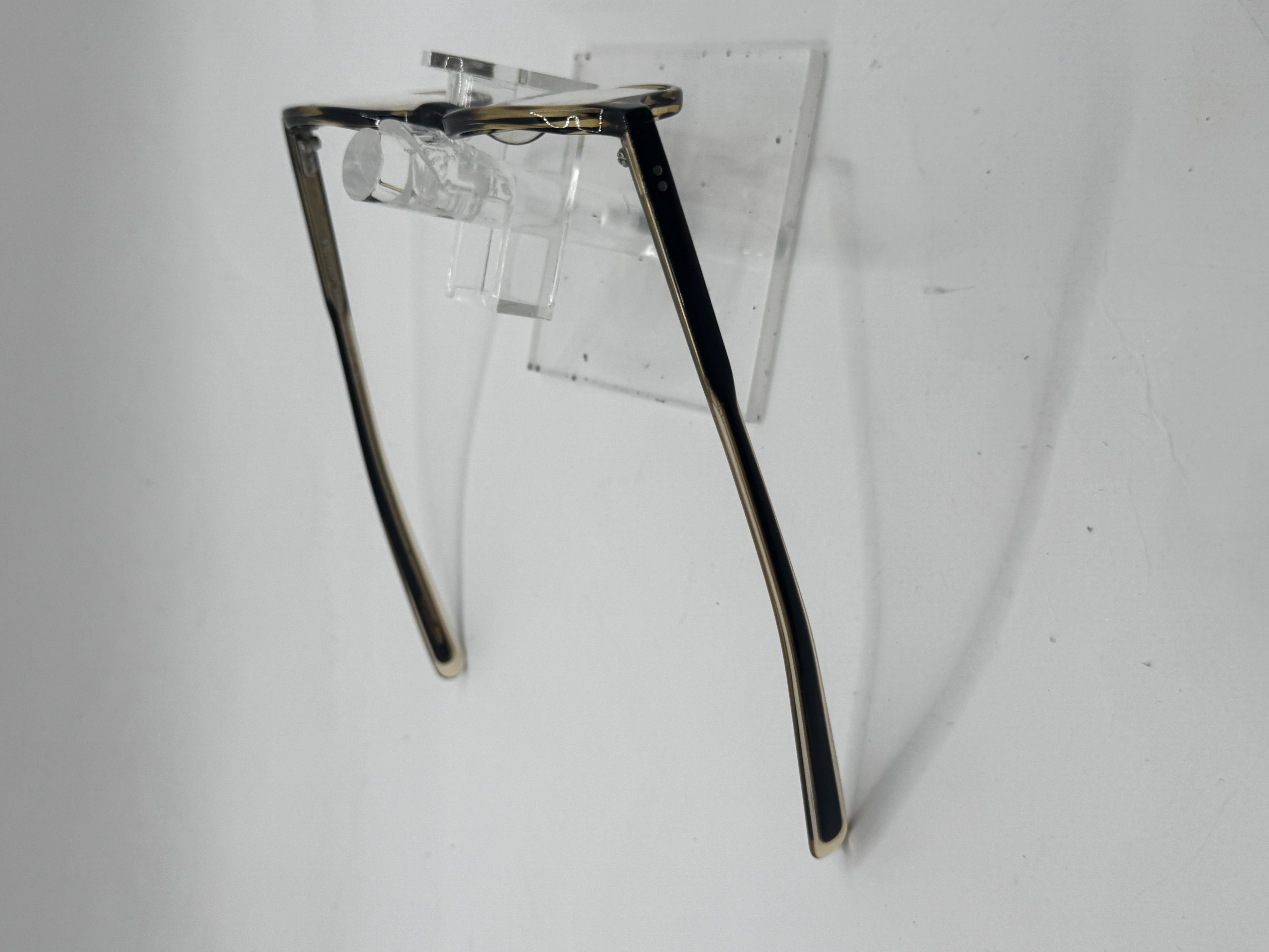 CLEARANCE OLIVER PEOPLES RAMIRO COCOSLB