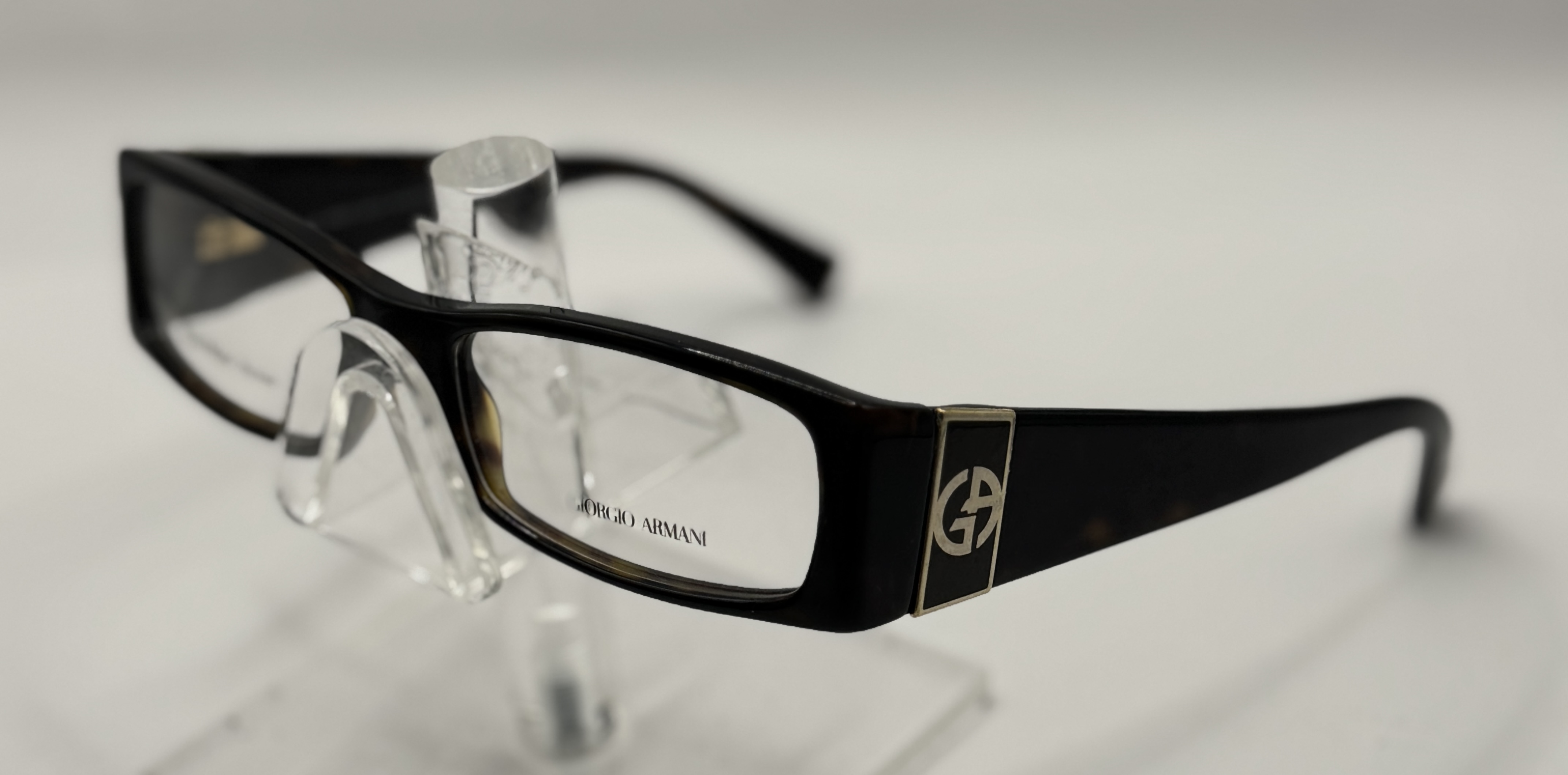 CLEARANCE GIORGIO ARMANI 545