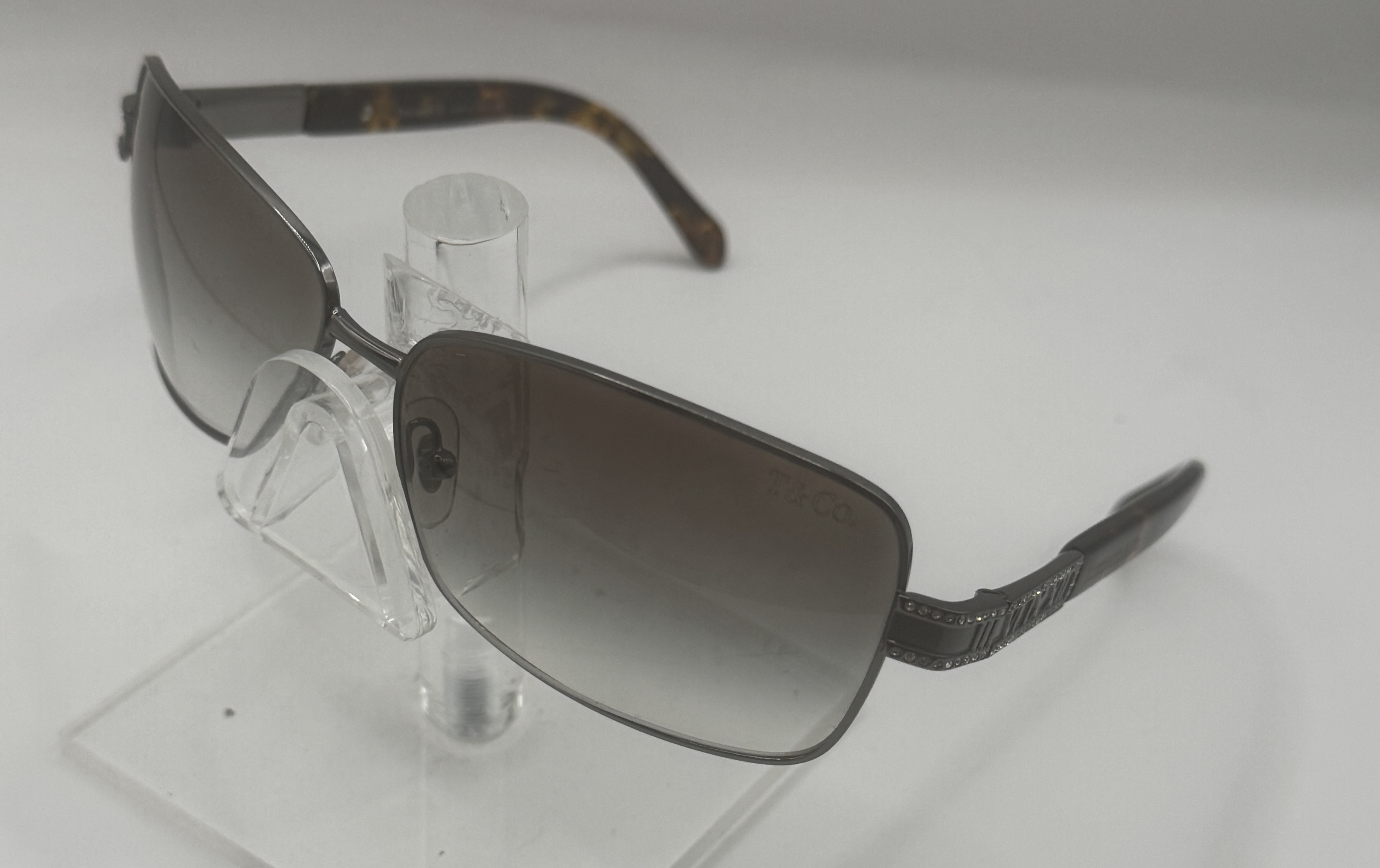 CLEARANCE TIFFANY 3001B 60033M