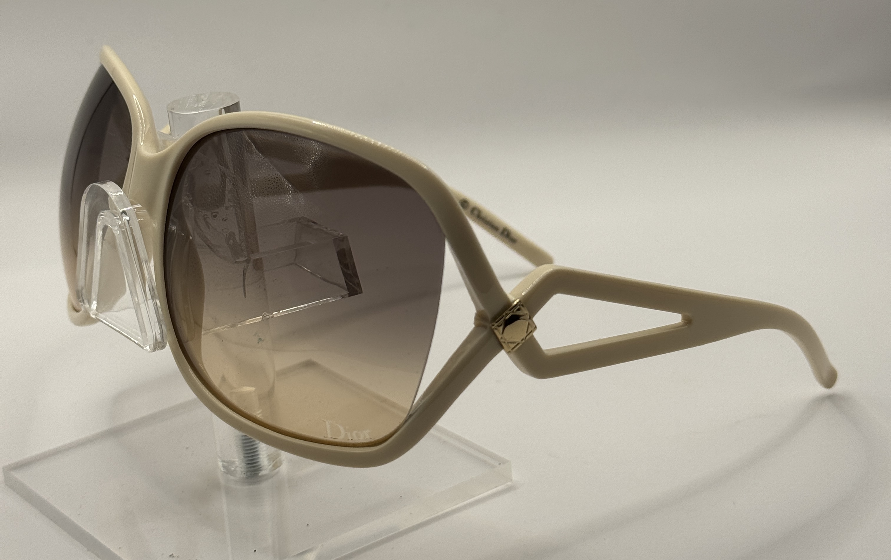 CLEARANCE CHRISTIAN DIOR MADRAGUE