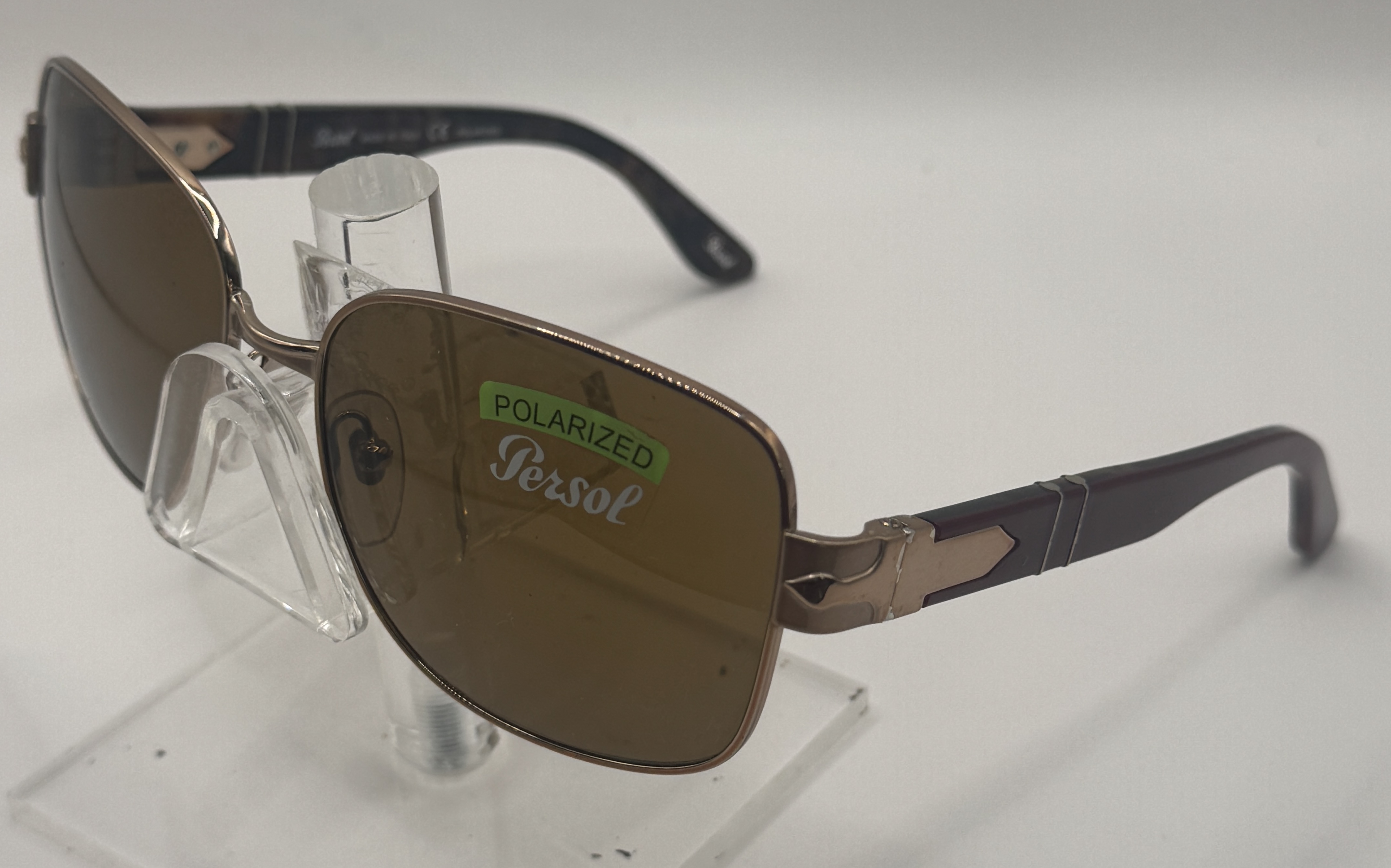 CLEARANCE PERSOL 2343