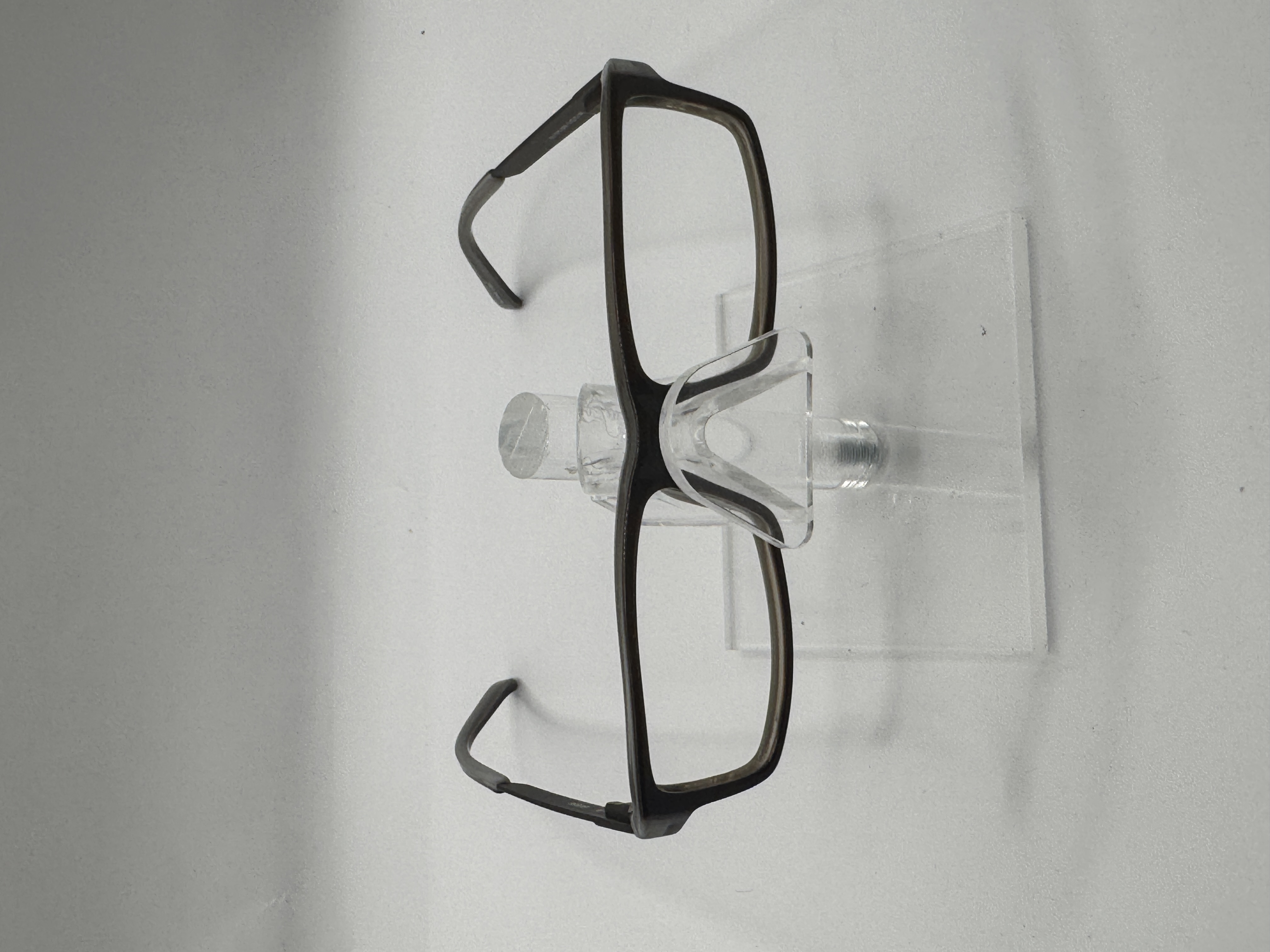 CLEARANCE GUESS GU 1515 BKN