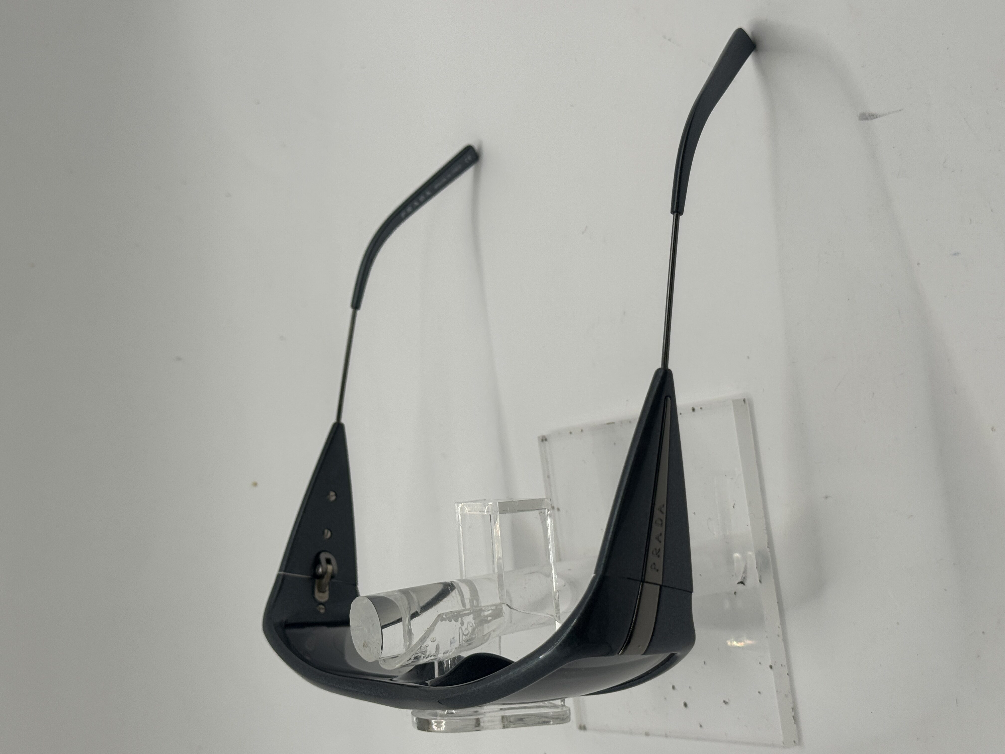 CLEARANCE PRADA SPR08I 1AA3M1