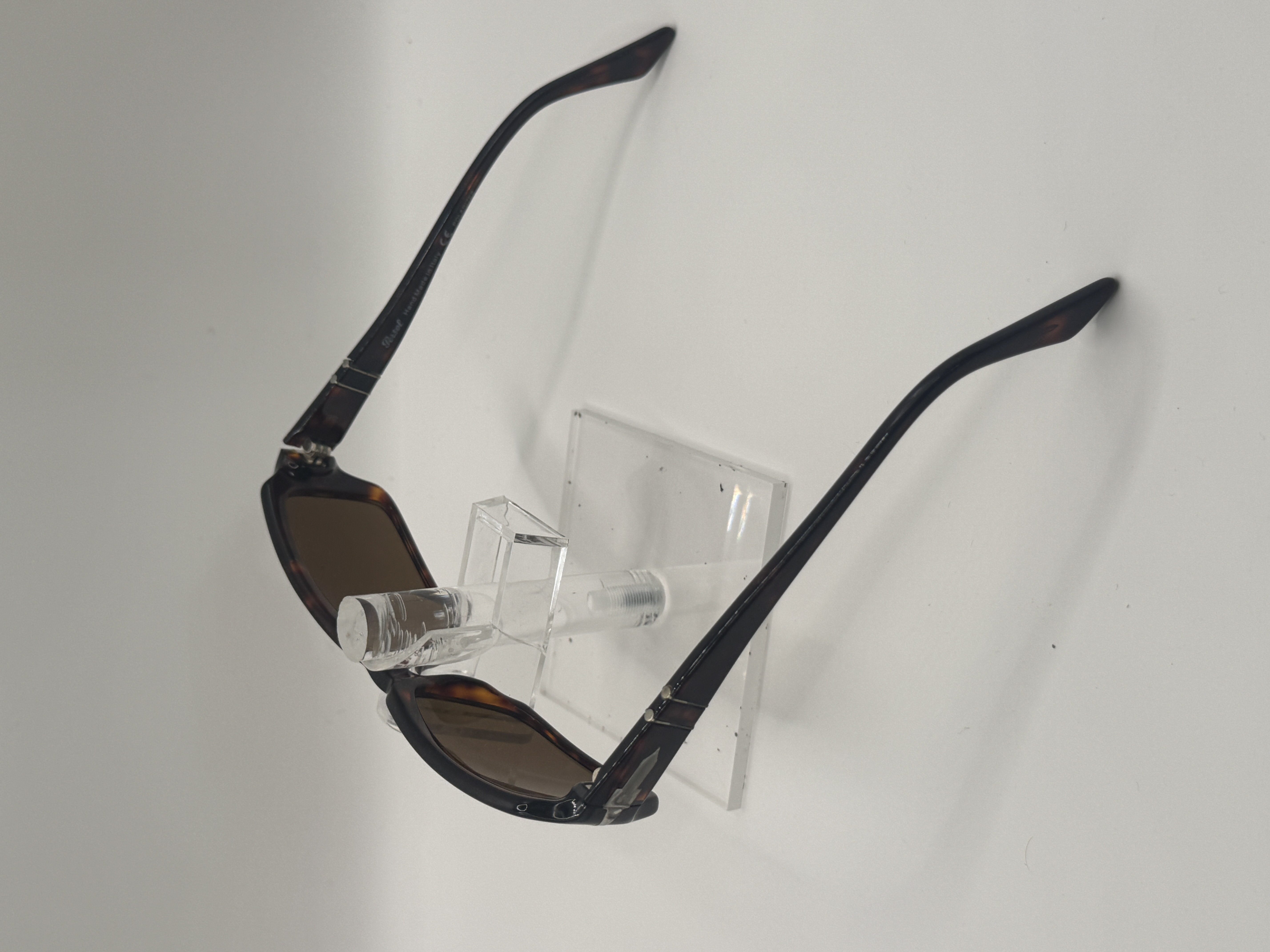 CLEARANCE PERSOL 2847 2457