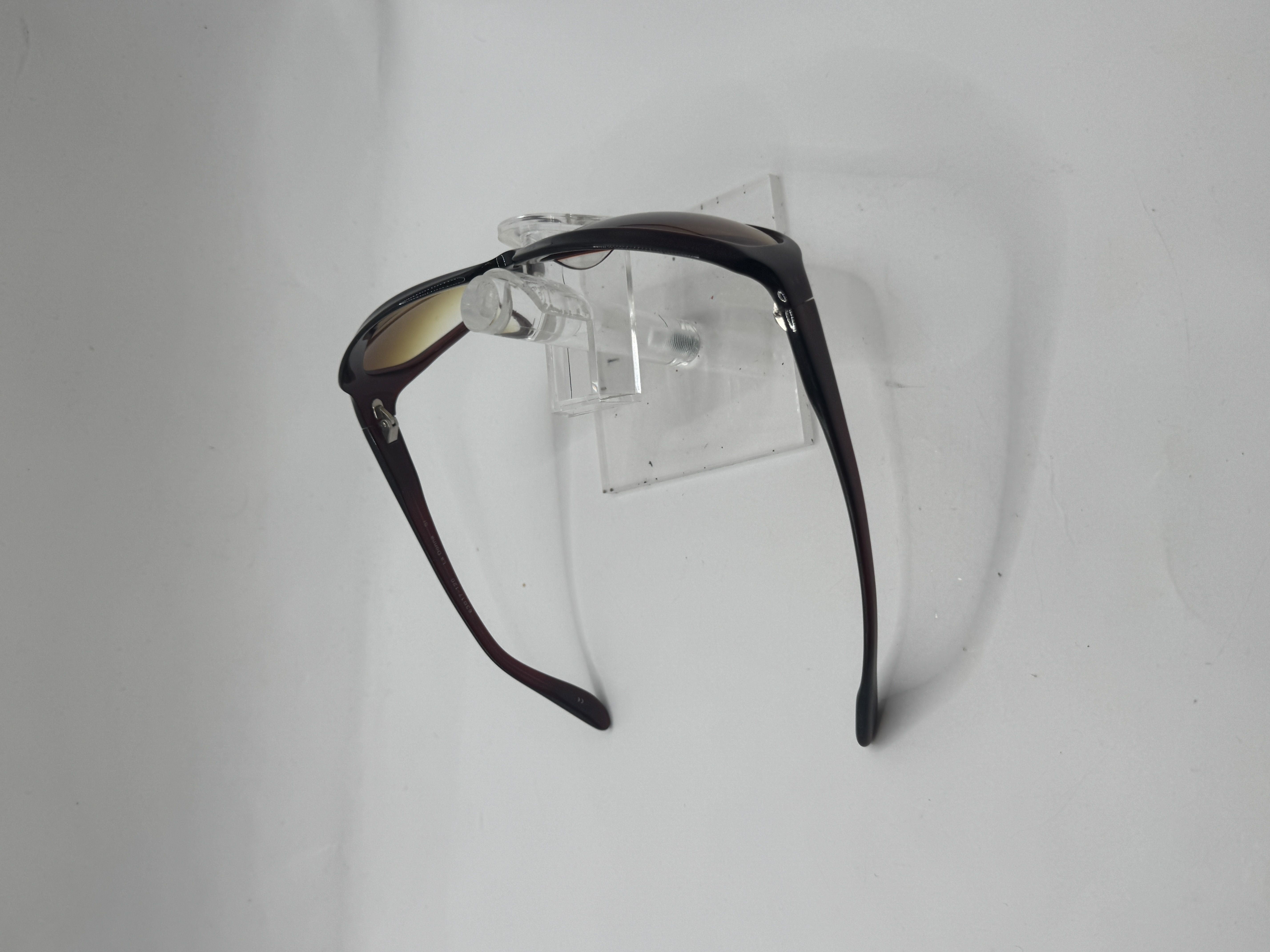 CLEARANCE OLIVER PEOPLES LA DONNA SI