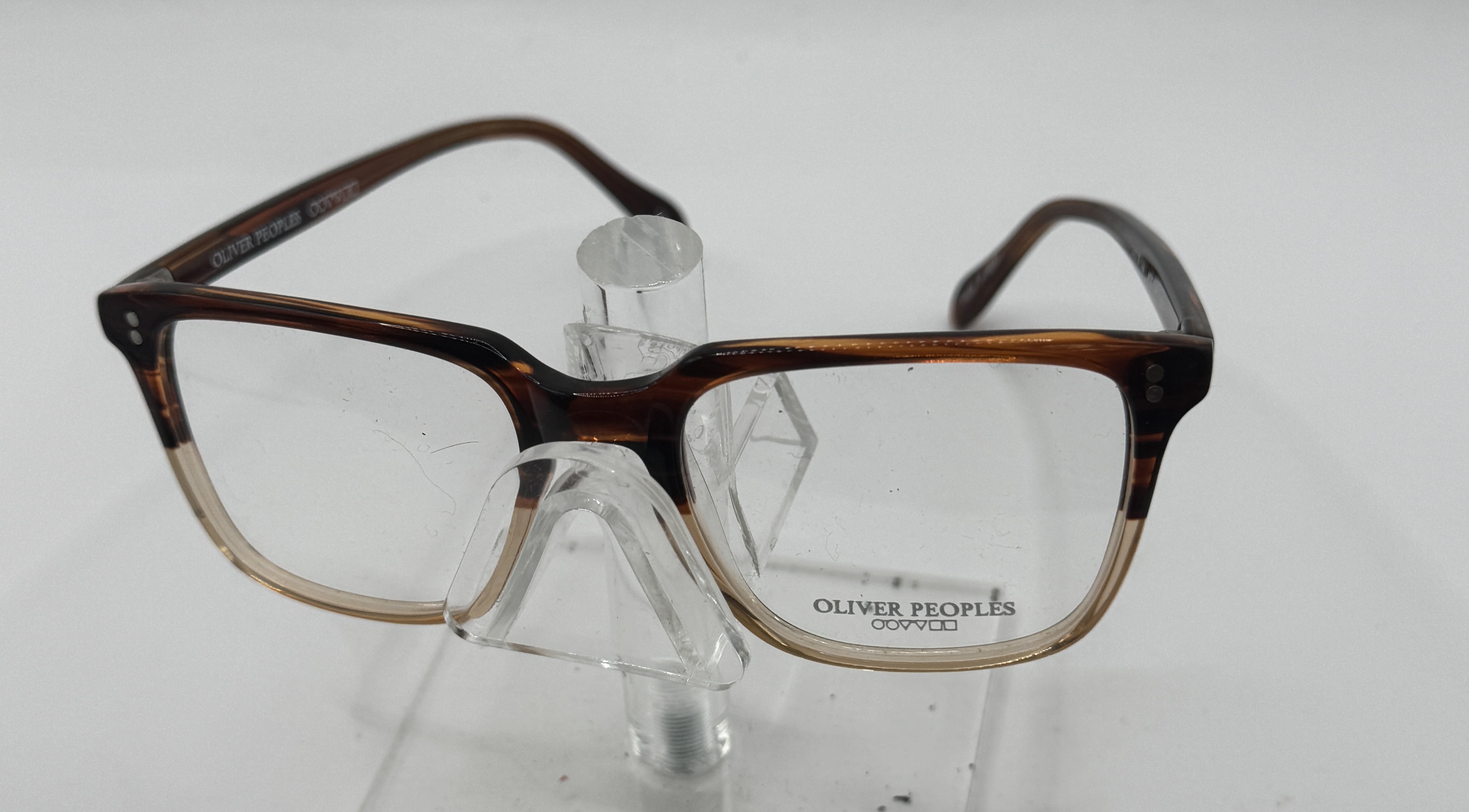 CLEARANCE OLIVER PEOPLES NDG1P