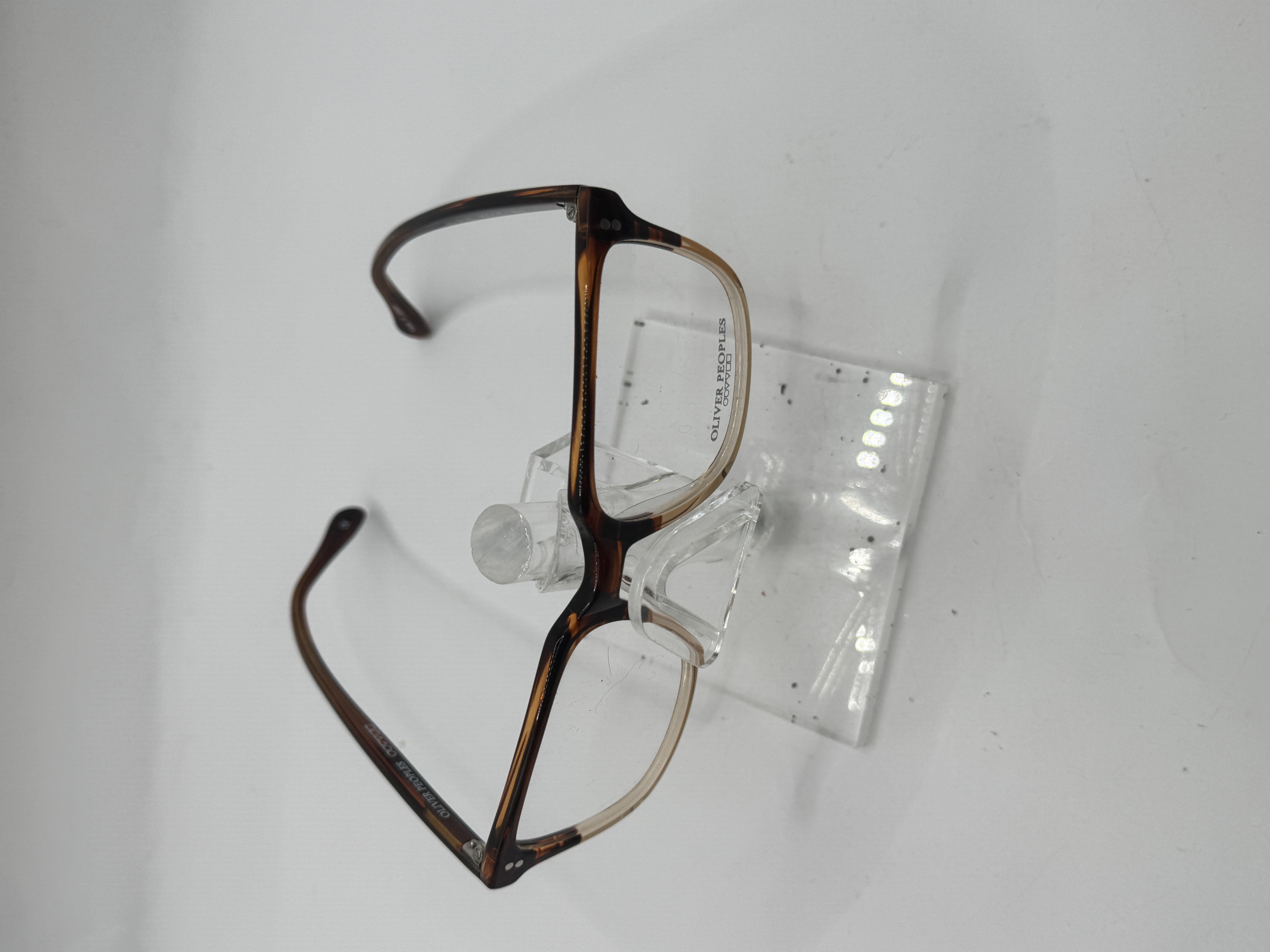 CLEARANCE OLIVER PEOPLES NDG1P 8018