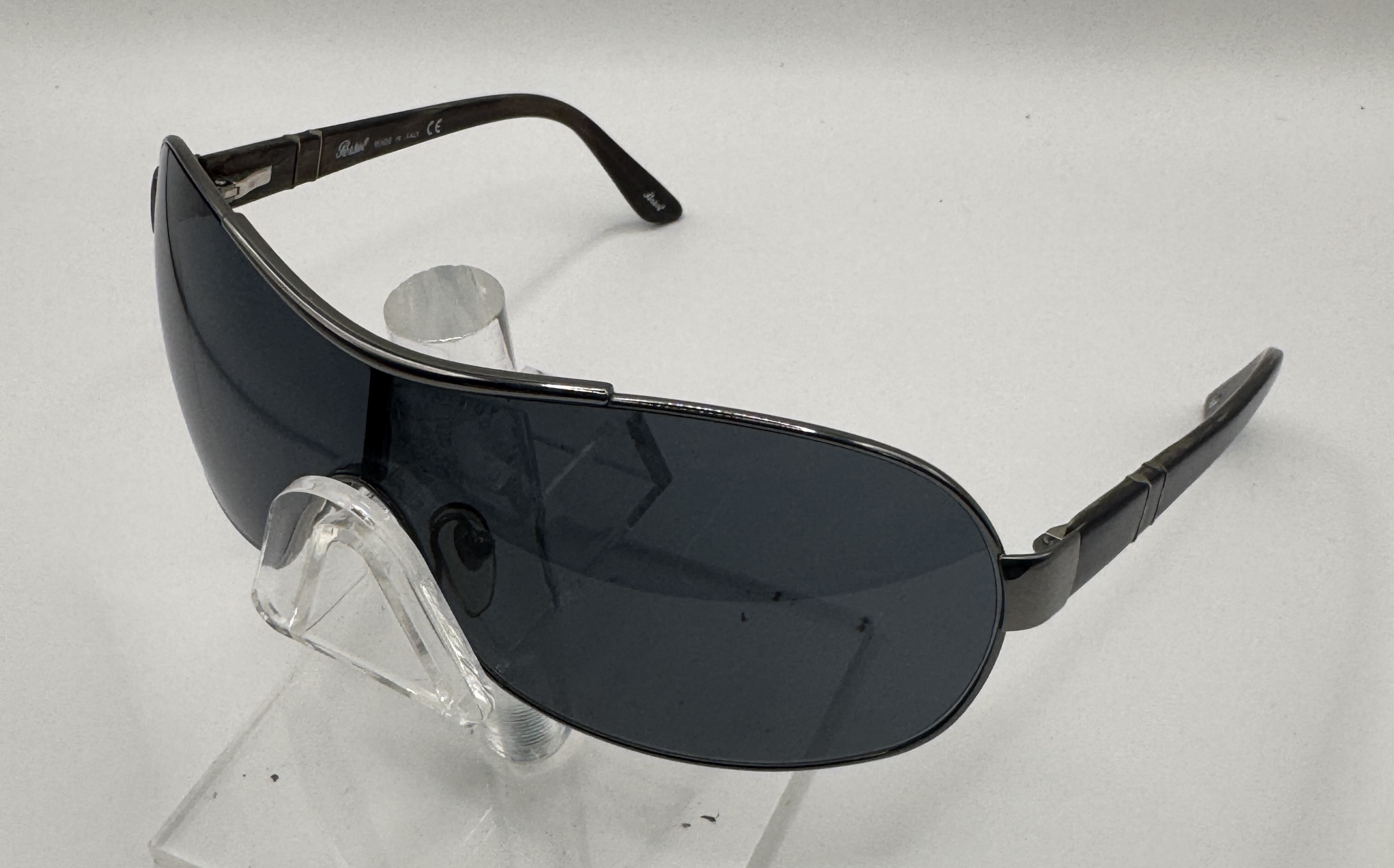 CLEARANCE PERSOL 2303