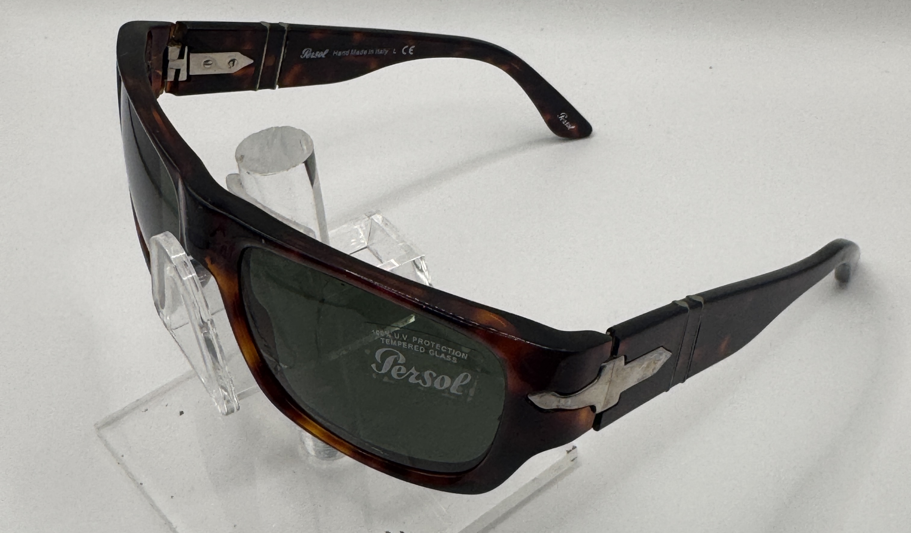 CLEARANCE PERSOL 2910