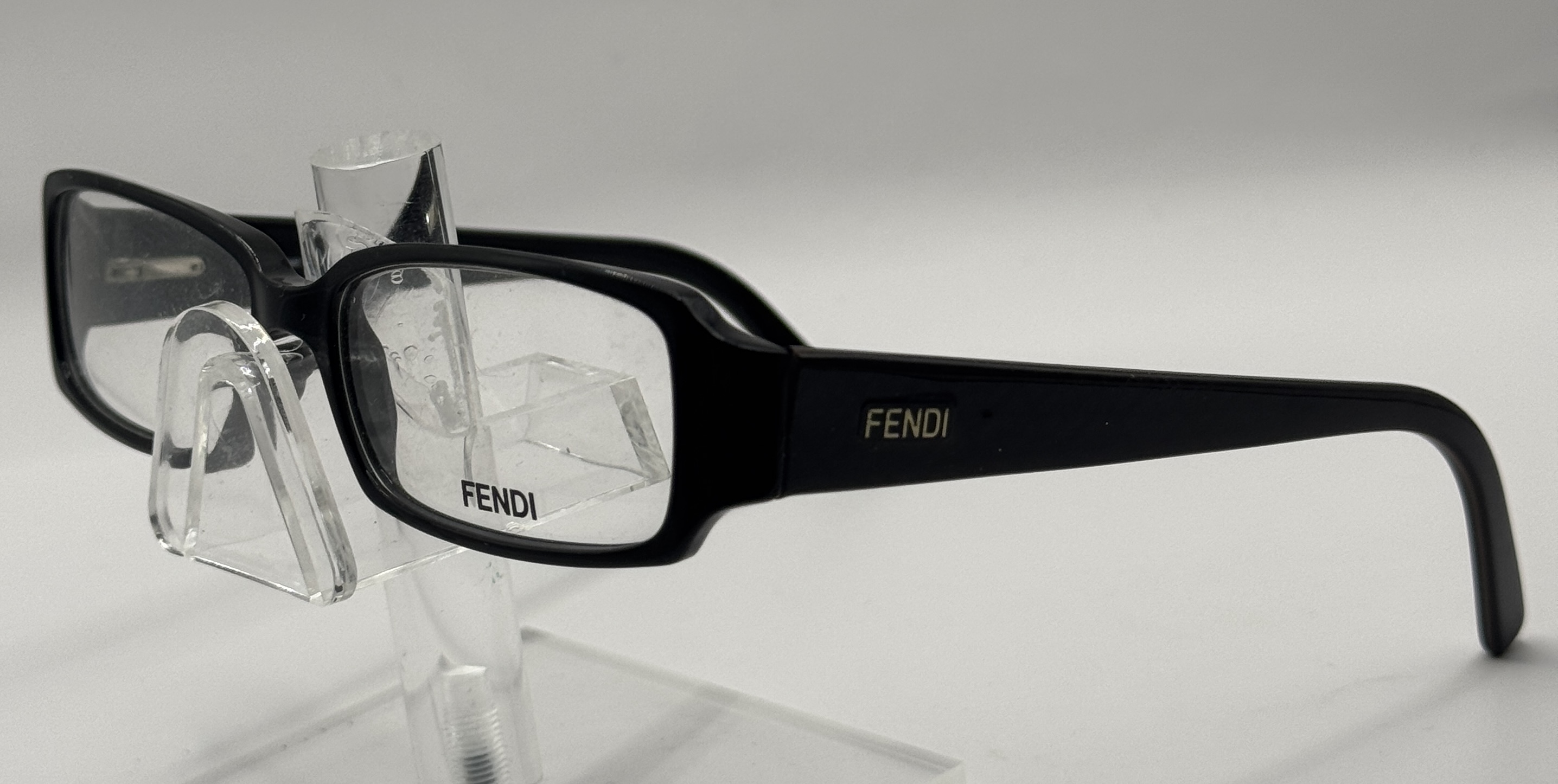 CLEARANCE FENDI 684