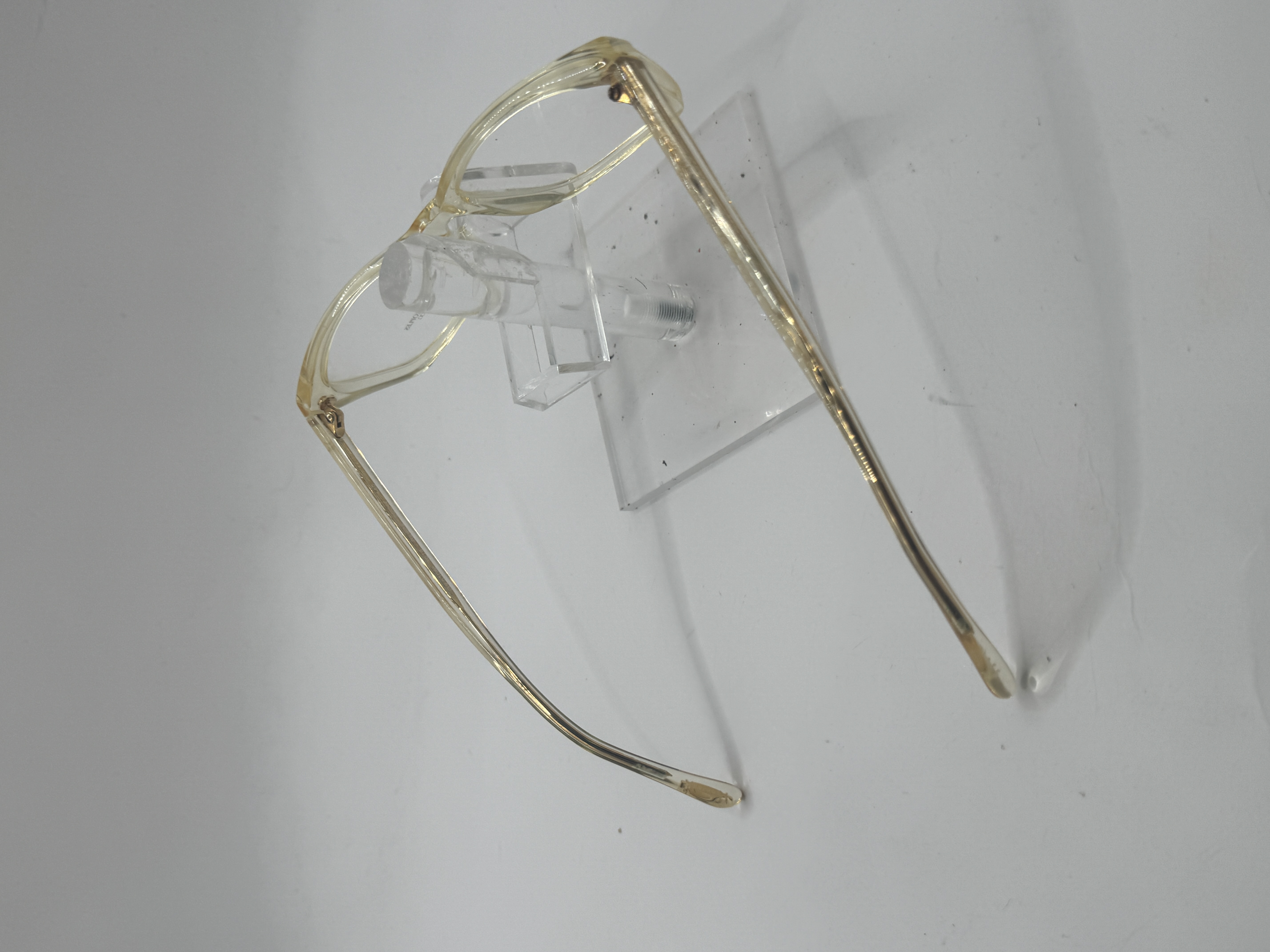 CLEARANCE OLIVER PEOPLES RACINE HALO