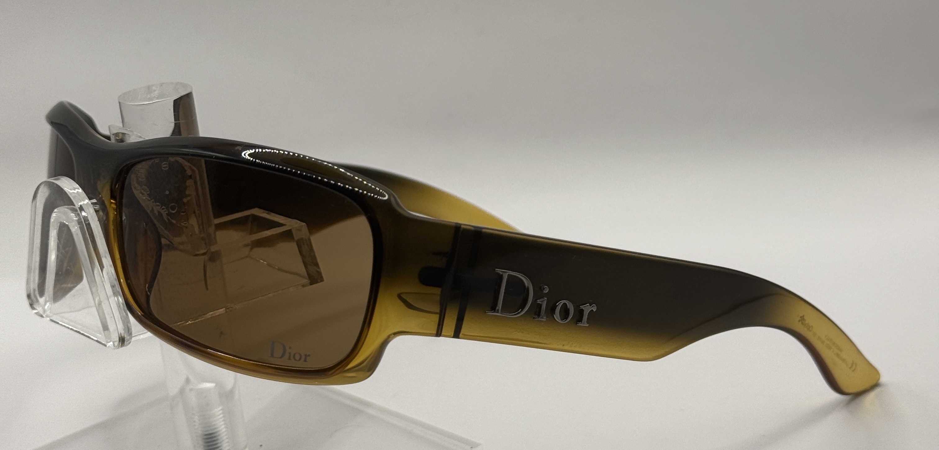 CLEARANCE CHRISTIAN DIOR LATINA GIRL 4