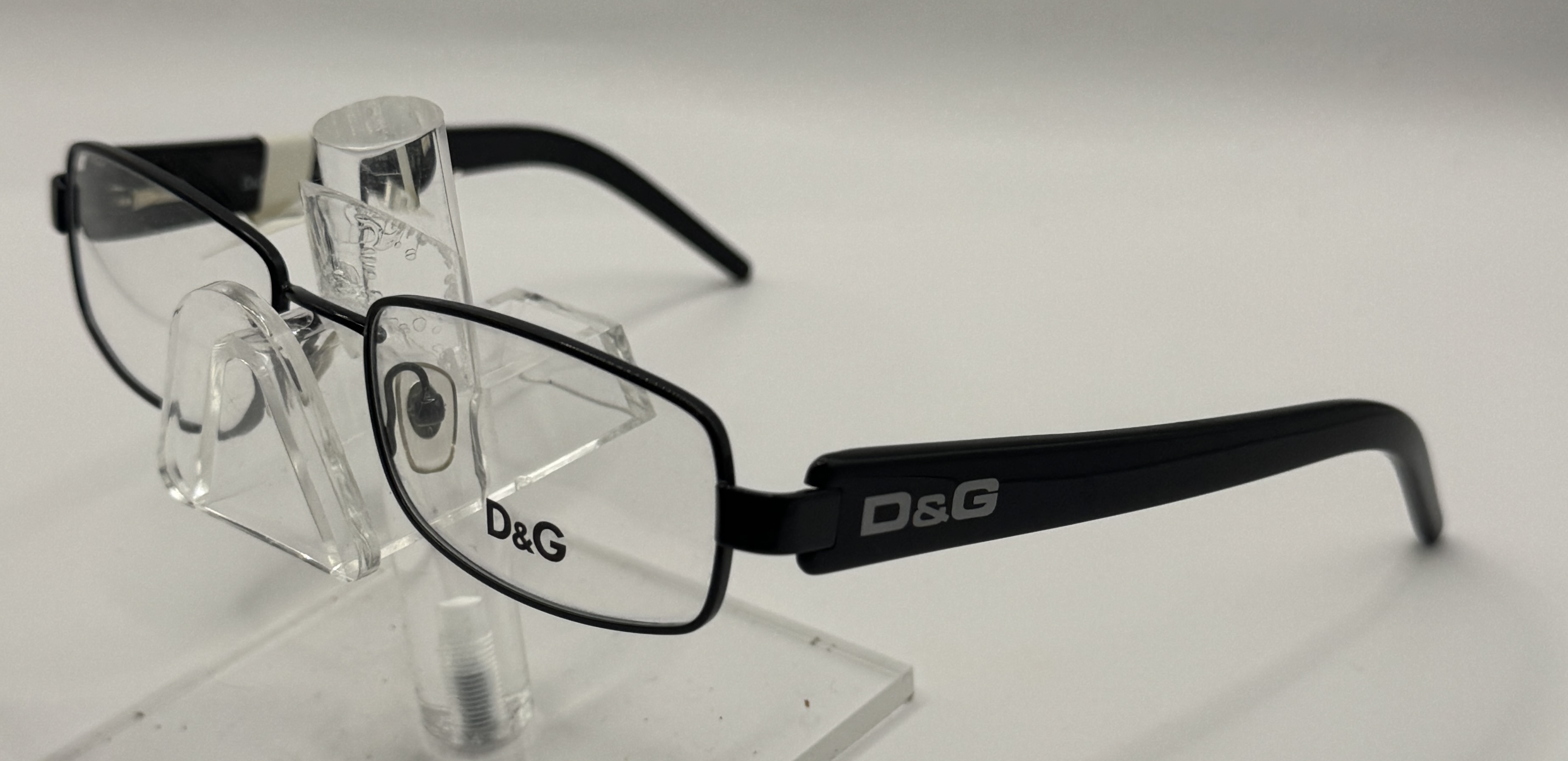CLEARANCE D&G 5043