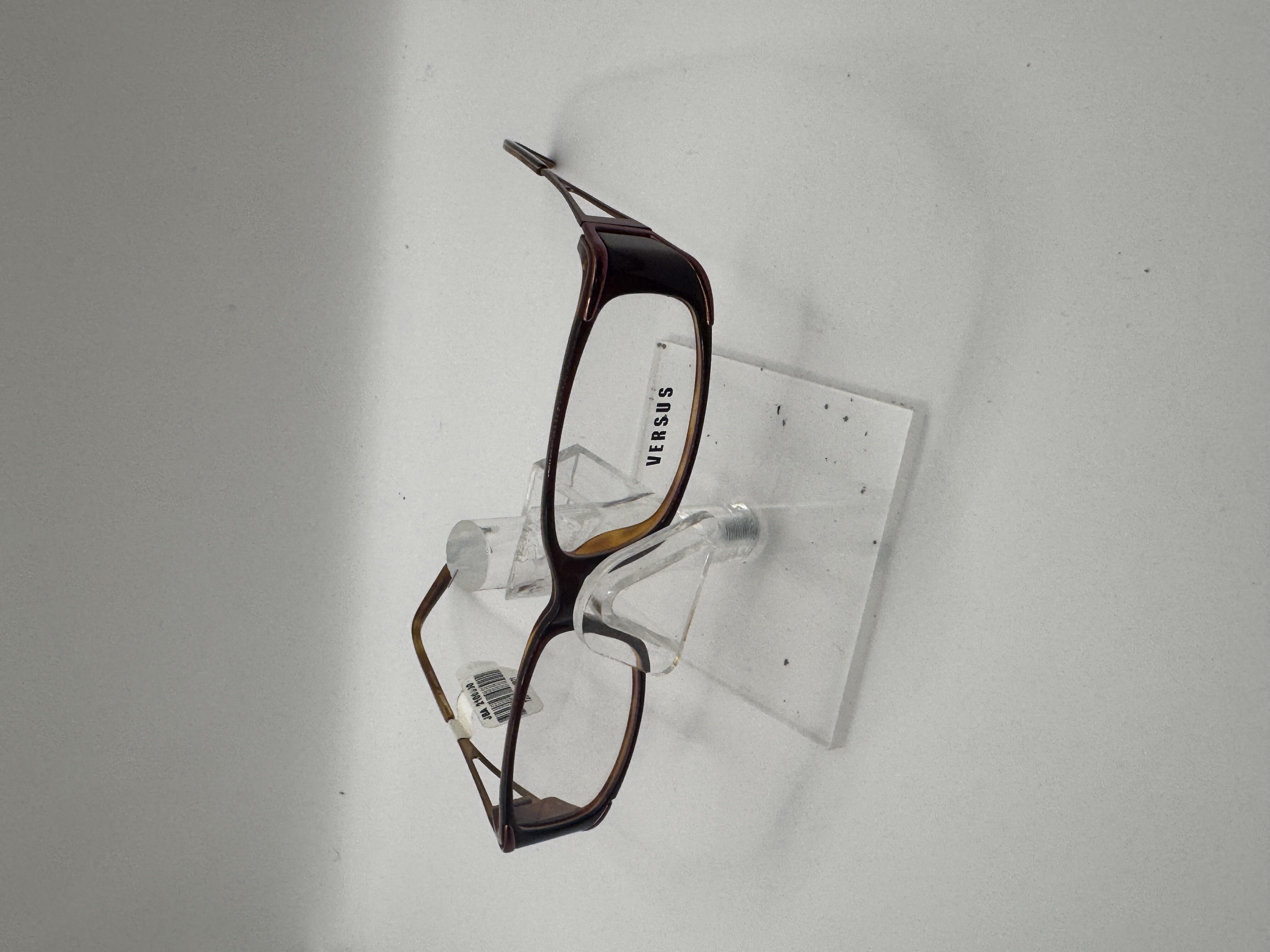 CLEARANCE VERSUS 8026 495