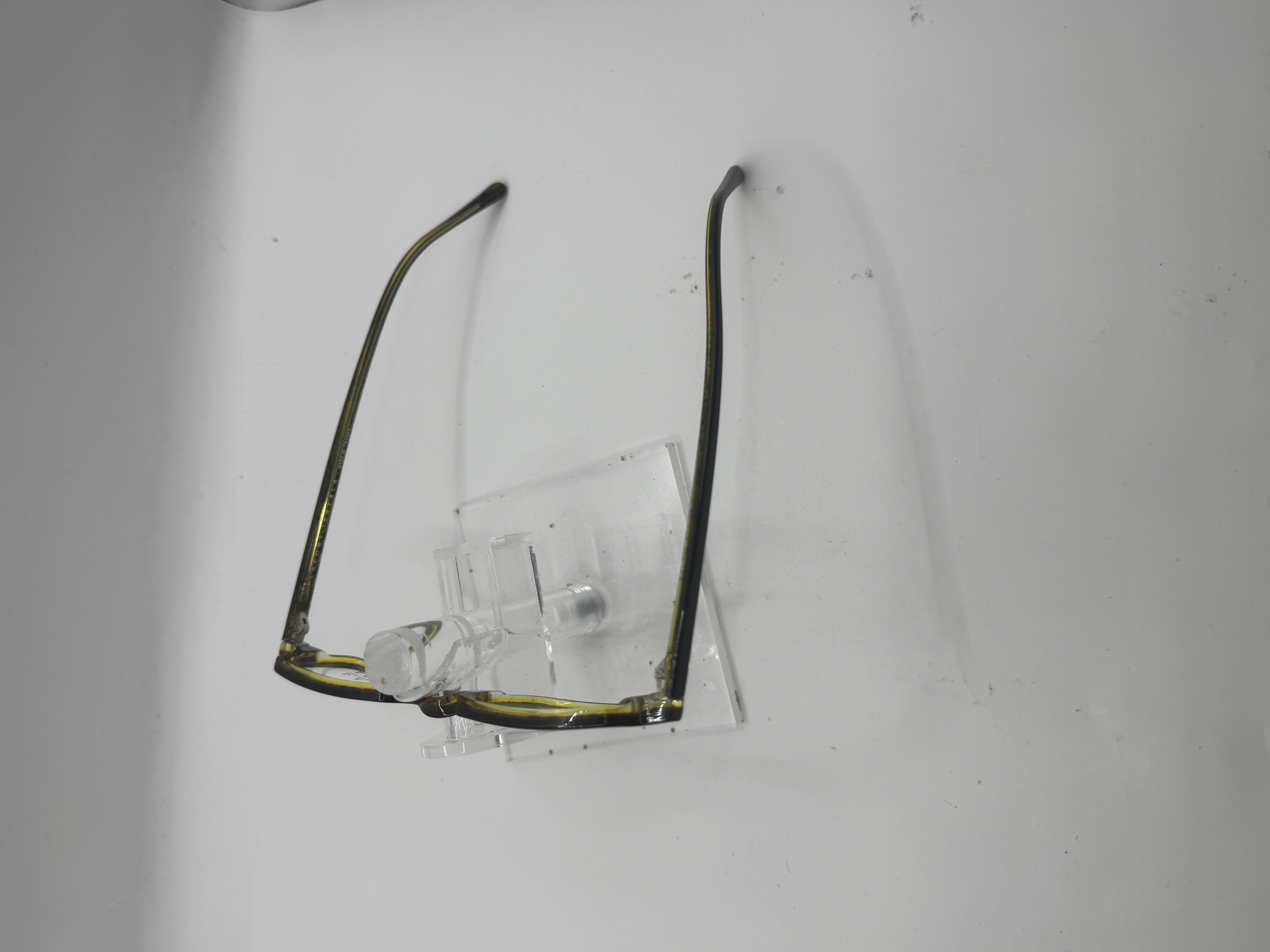 CLEARANCE LAFONT TILT 104