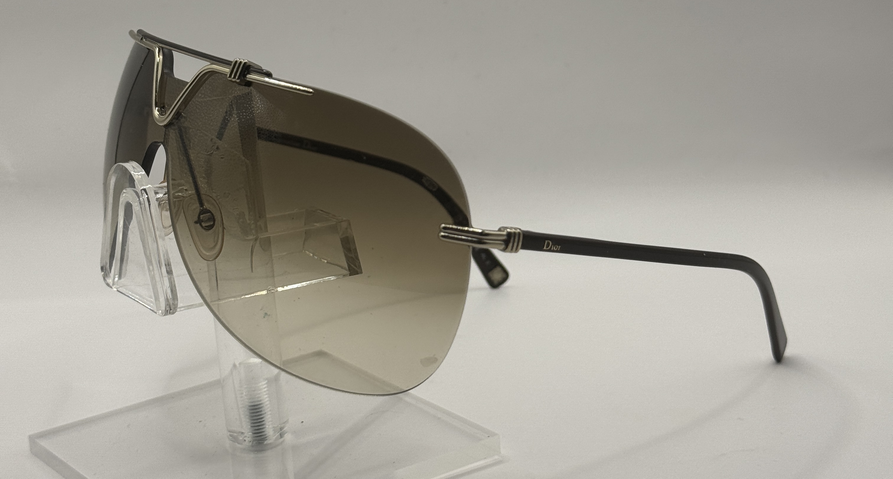 CLEARANCE CHRISTIAN DIOR DIOR 57TH {DISPLAY MODEL}